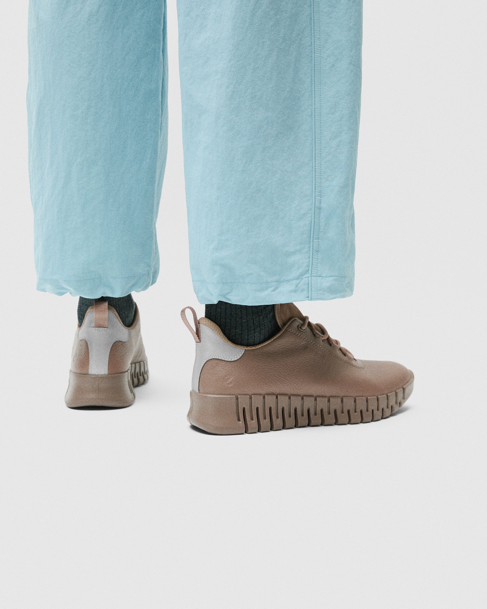 ECCO GRUUV Sneakers da donna in pelle GORETEX - Musto Calzature srl