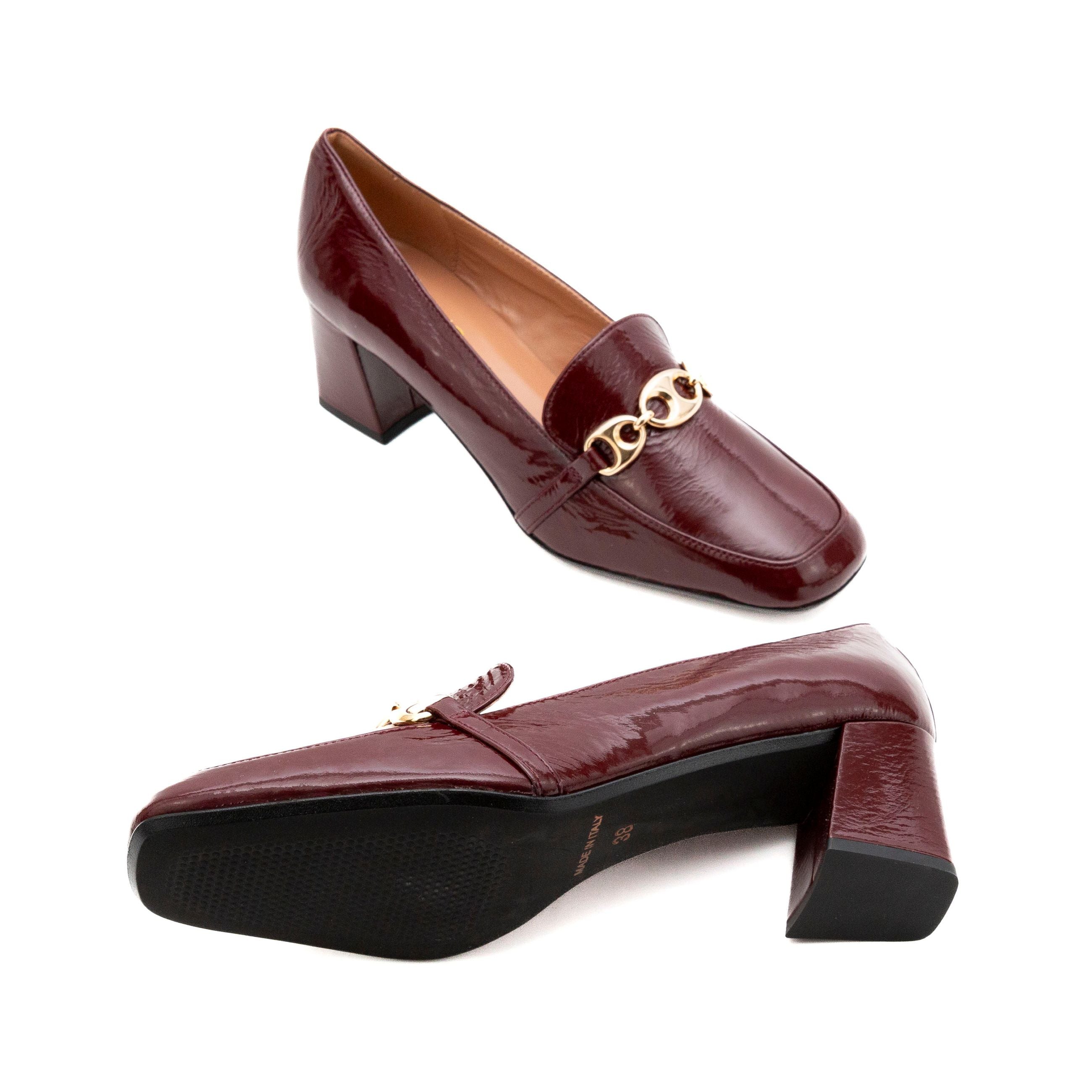 MUSTO Mocassini Vernice LUISA A2458 - 132 - M - Musto Calzature srl