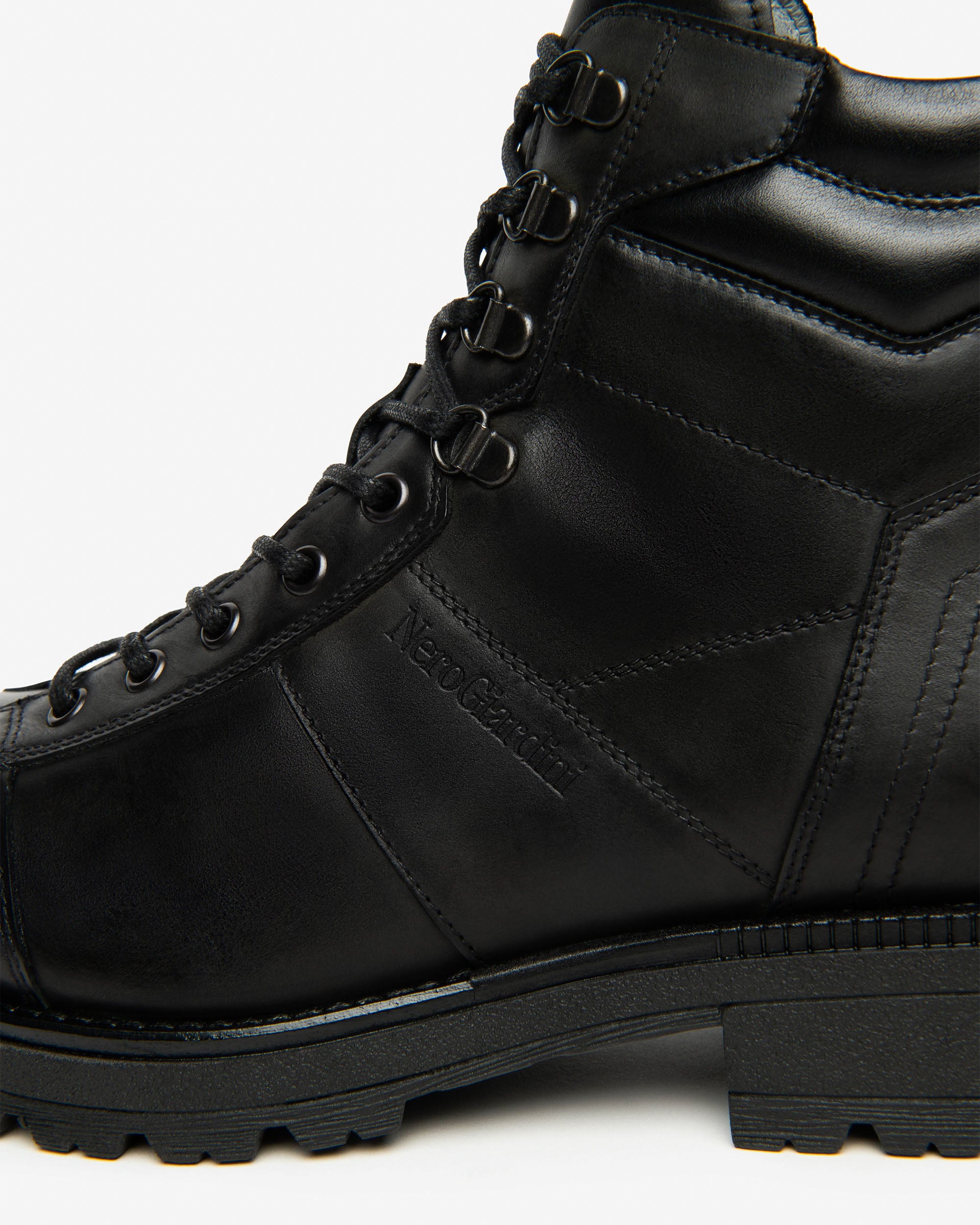 NeroGiardini stivaletti da uomo in pelle - Musto Calzature srl