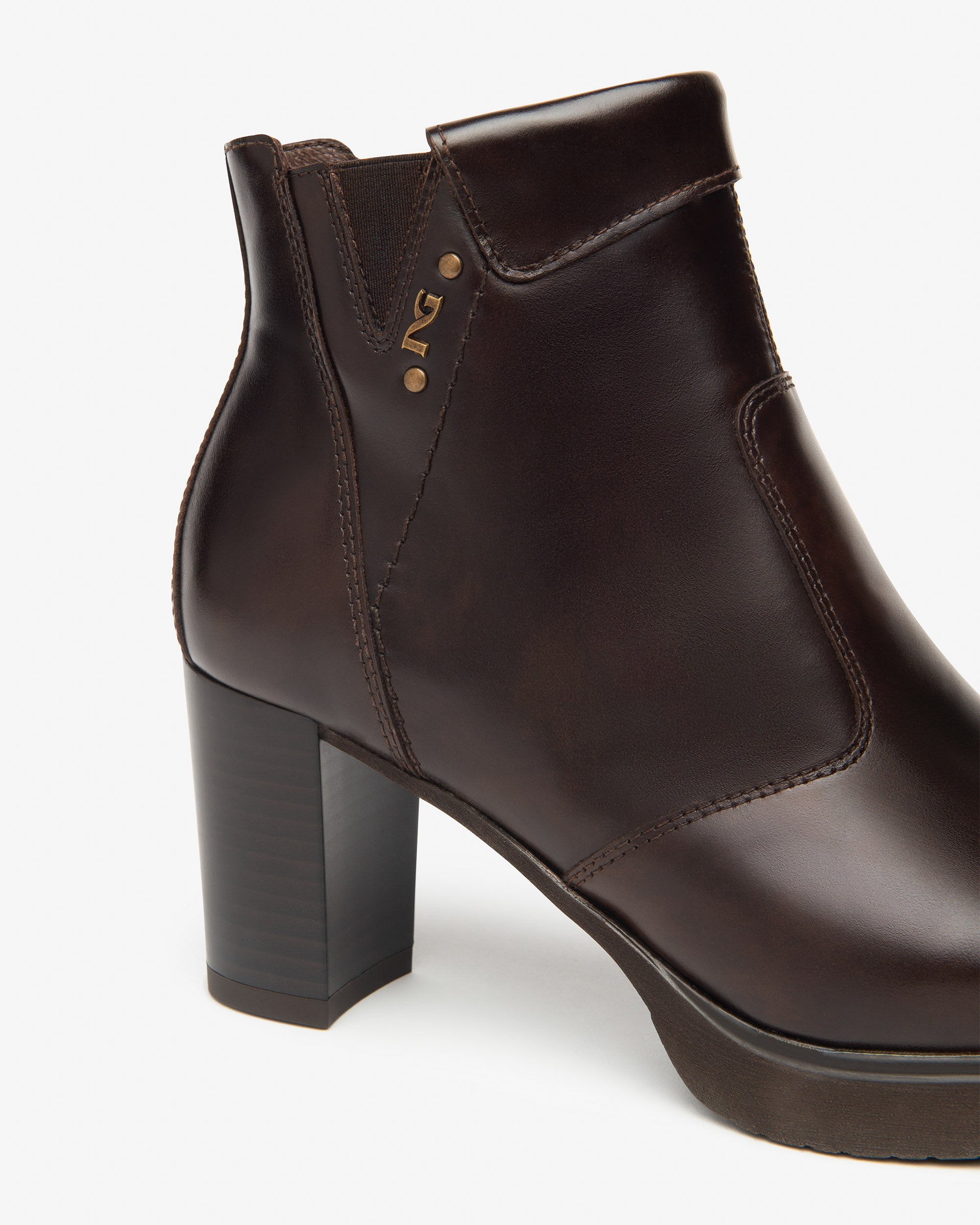 NeroGiardini Tronchetti da donna in pelle - Musto Calzature srl