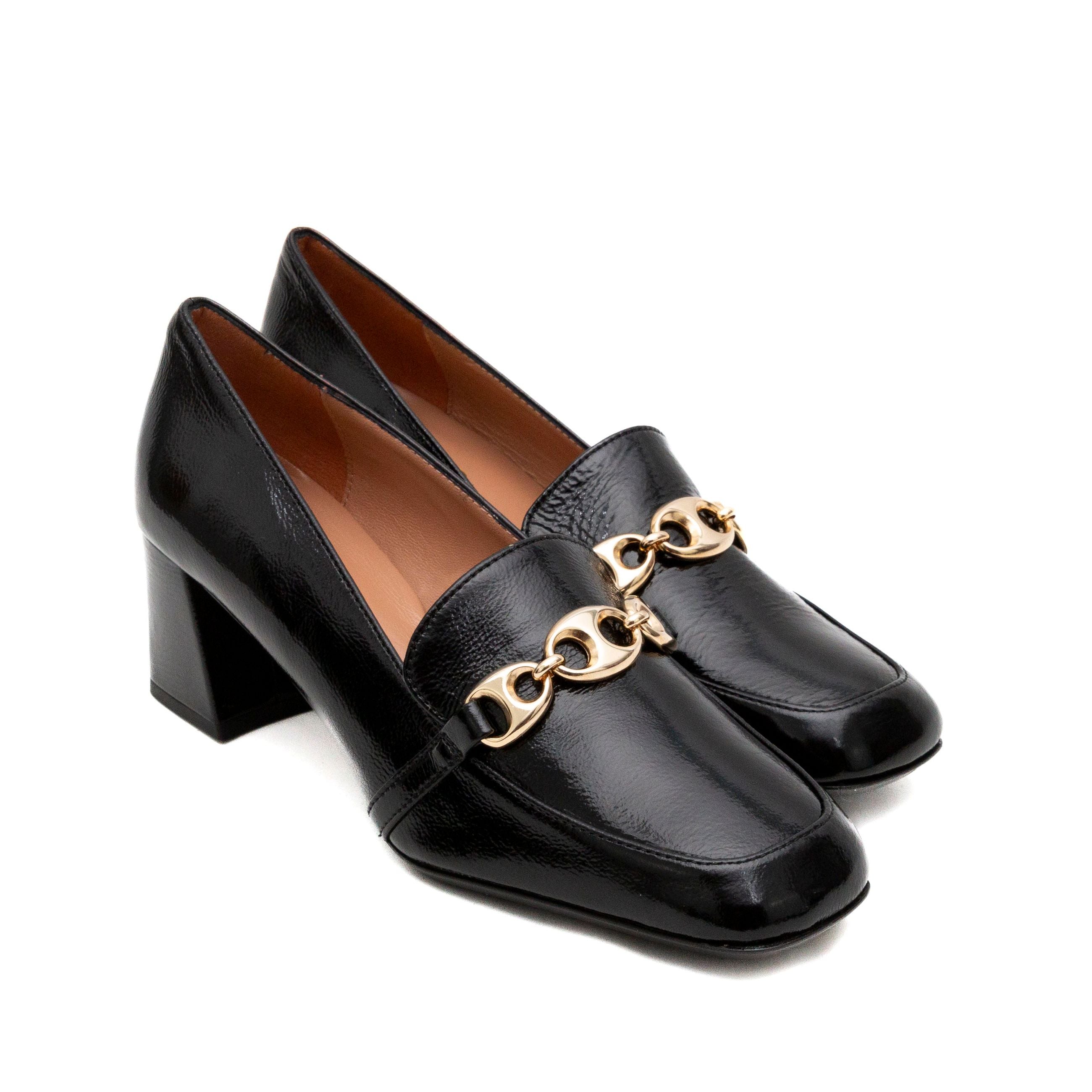 MUSTO Mocassini Vernice LUISA A2458 - 132 - M - Musto Calzature srl