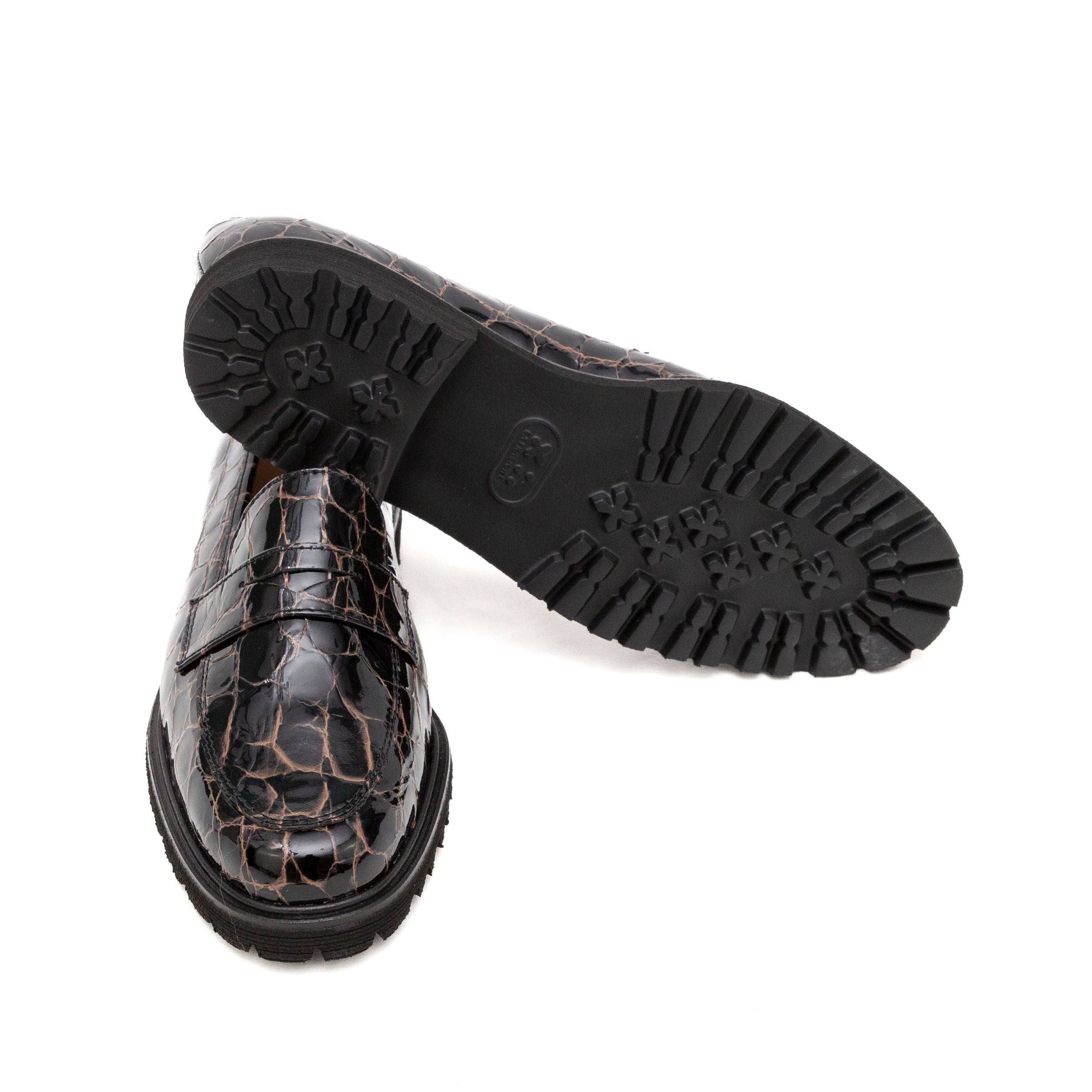 BRUNATE Mocassini Vernice 11085 - Musto Calzature srl
