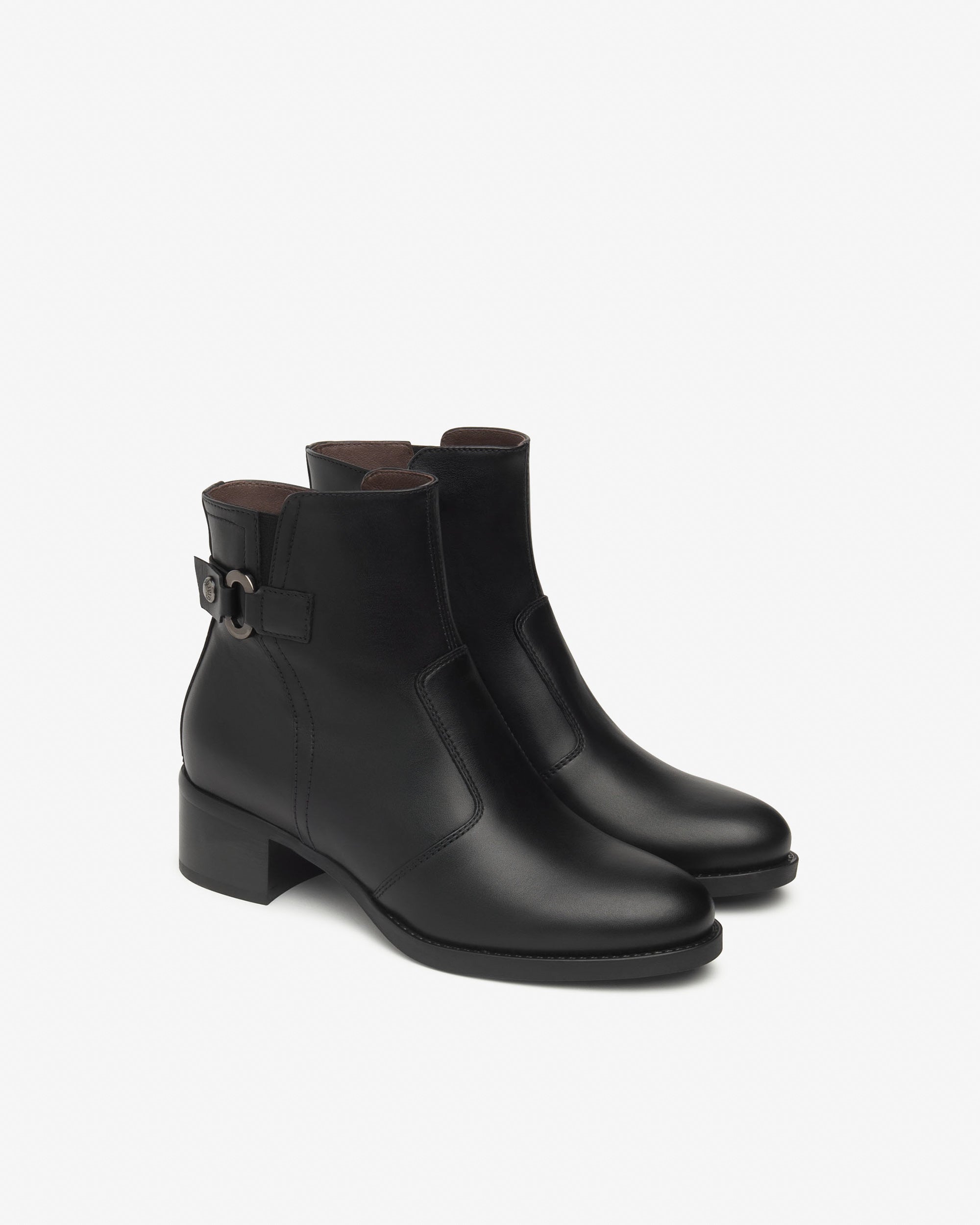 NeroGiardini Stivaletti da donna in pelle - Musto Calzature srl