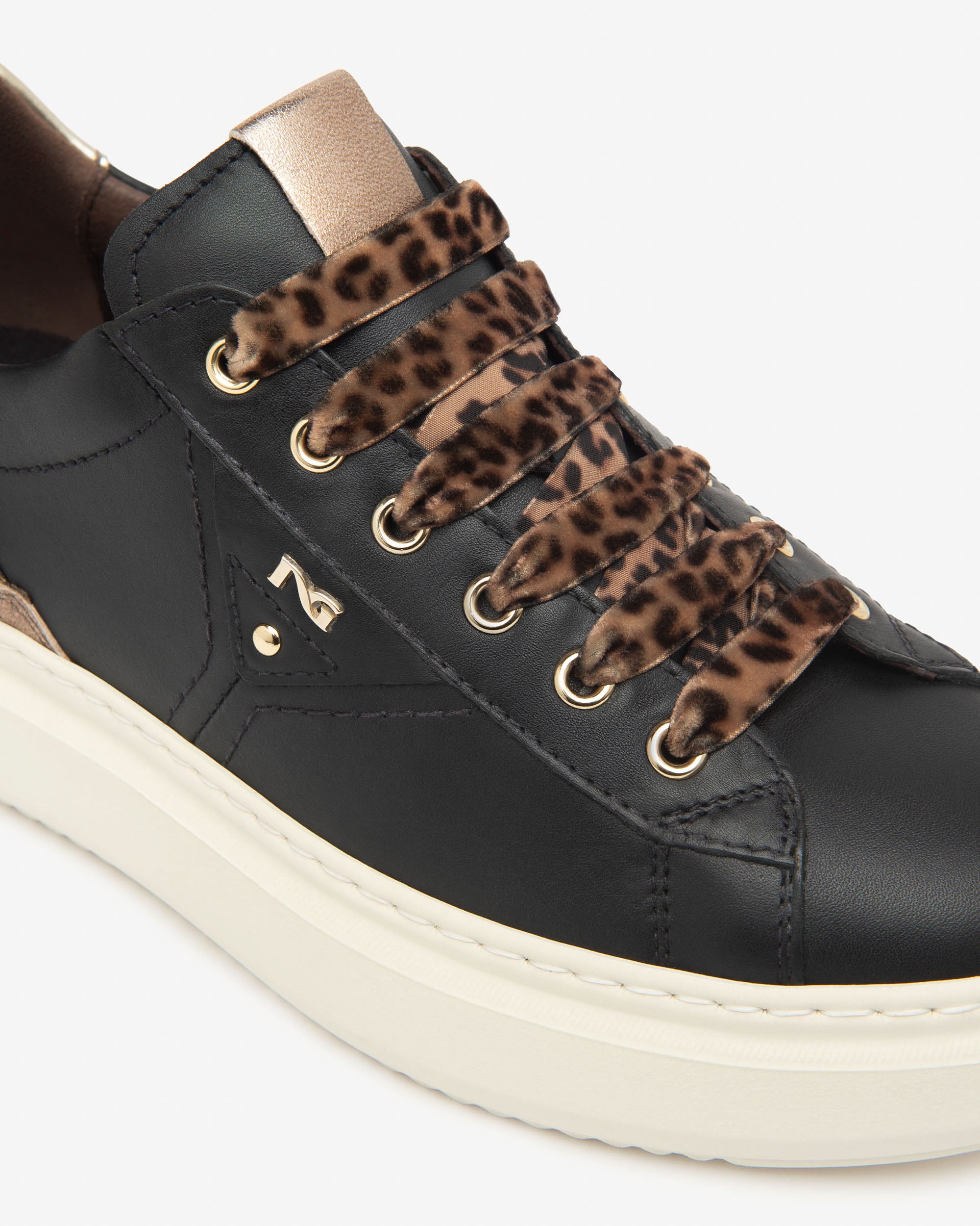 NeroGiardini Sneakers donna in pelle - Musto Calzature srl
