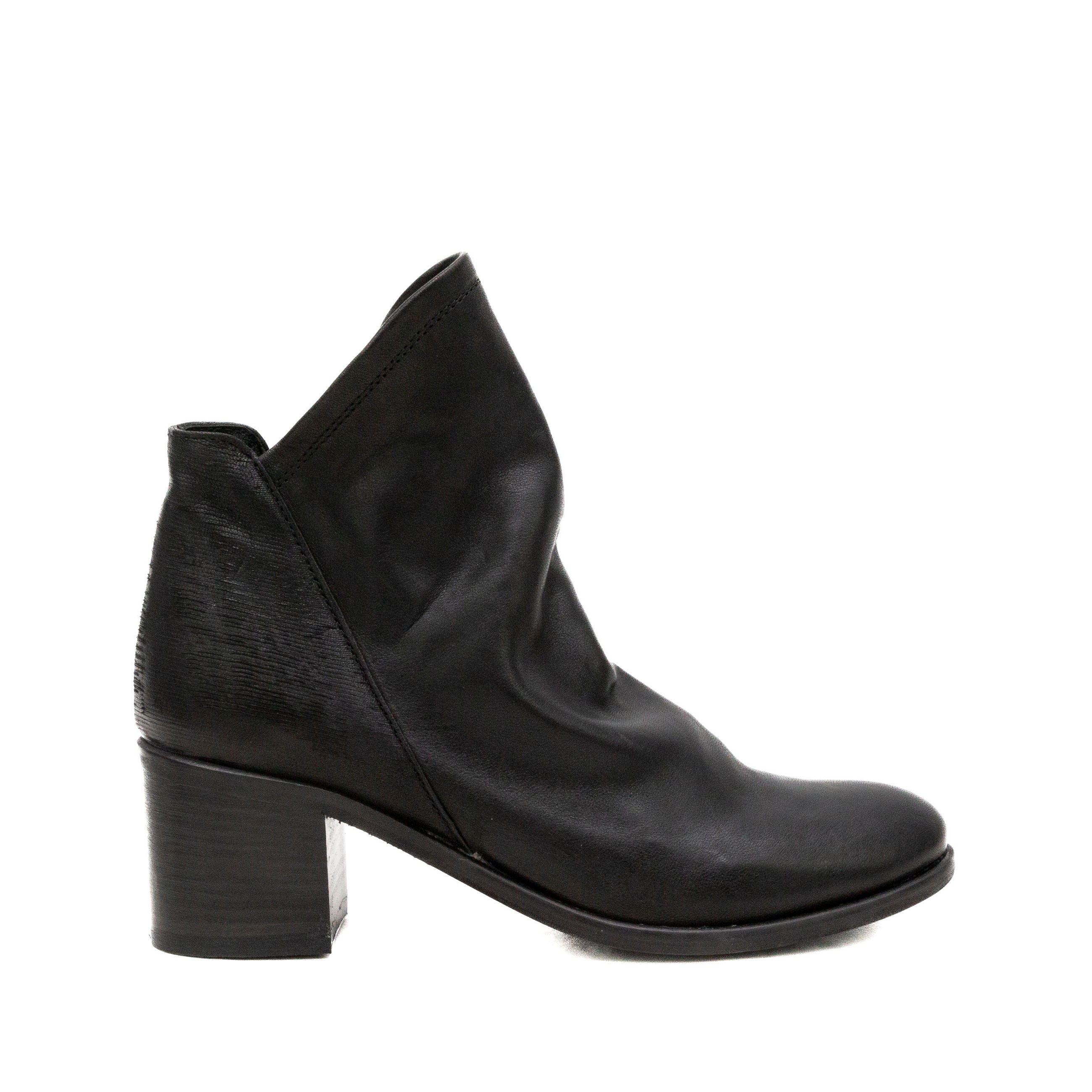 MUSTO Stivaletti Pelle AURUM 3301 - Musto Calzature srl