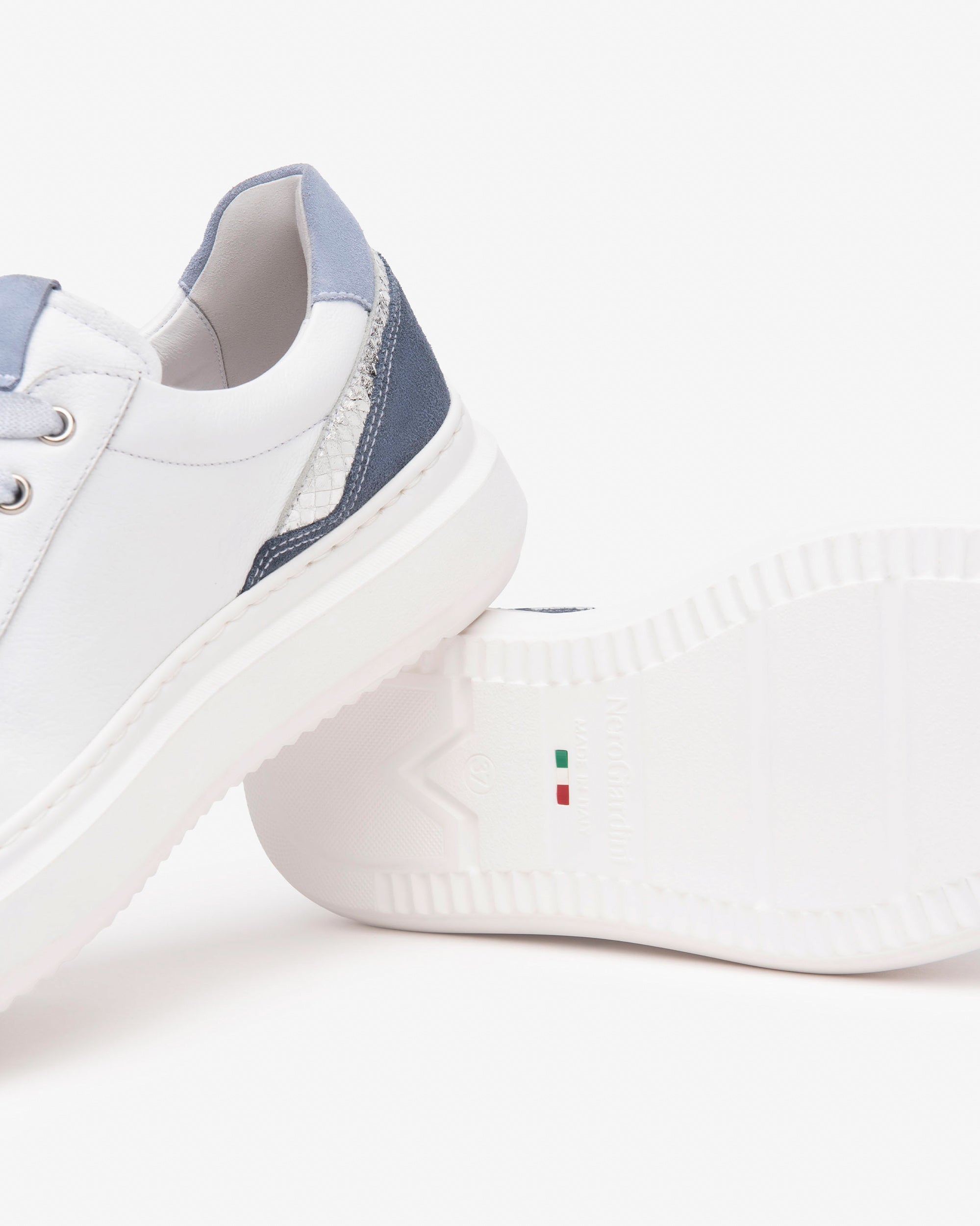NEROGIARDINI sneakers da donna in pelle Made in Italy - Musto Calzature srl