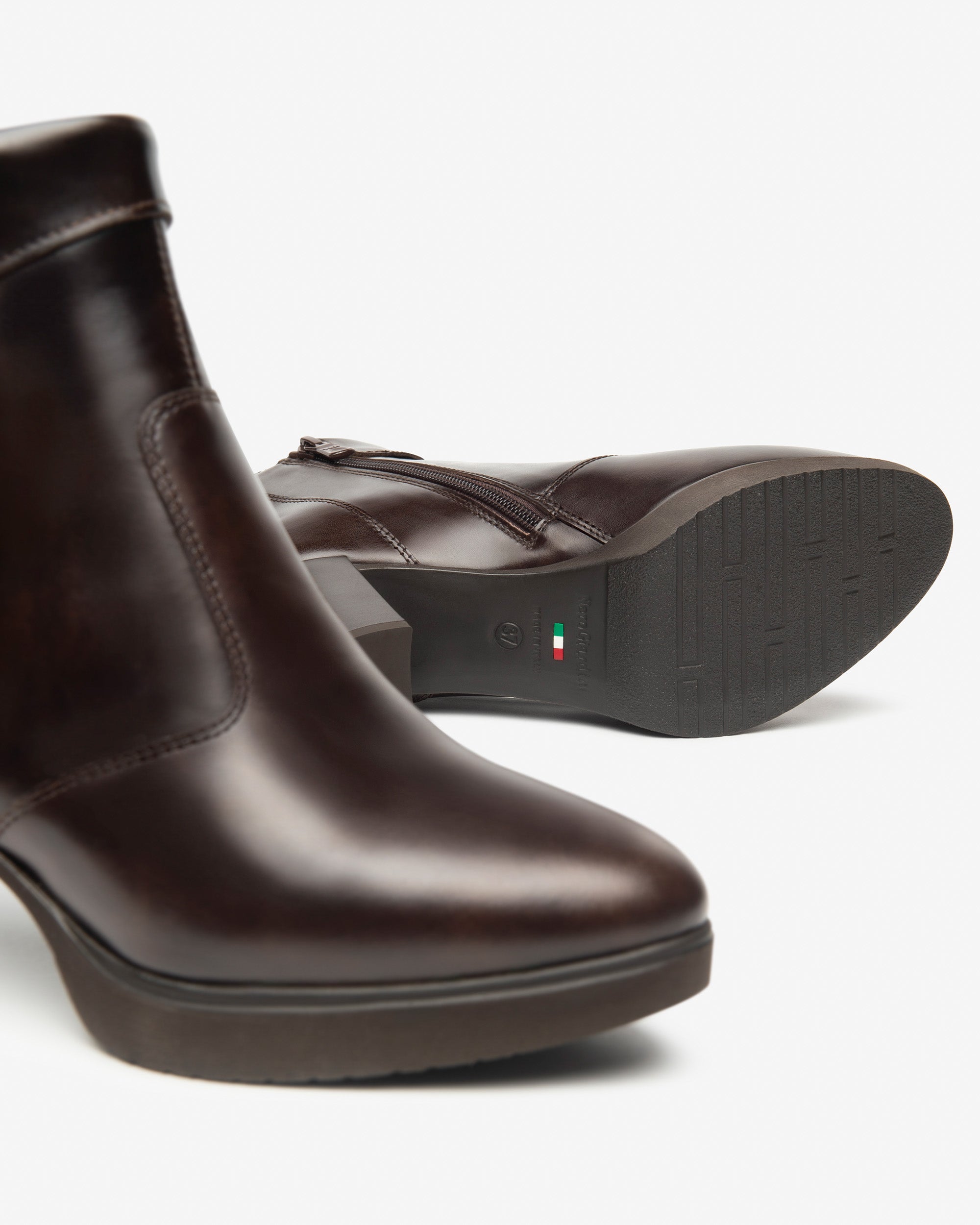 NeroGiardini Tronchetti da donna in pelle - Musto Calzature srl