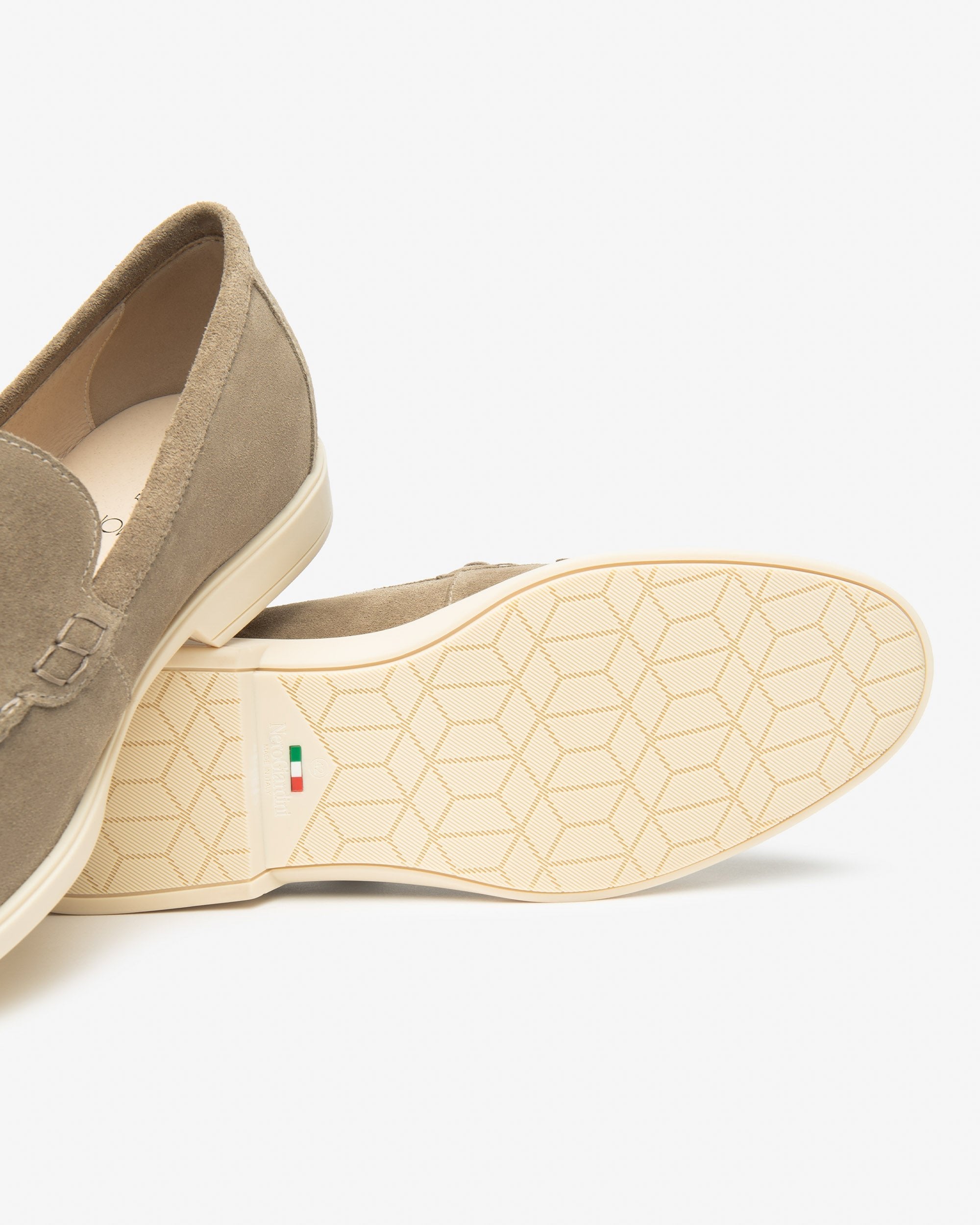 NEROGIARDINI Mocassini uomo Camoscio E601060U - Musto Calzature srl