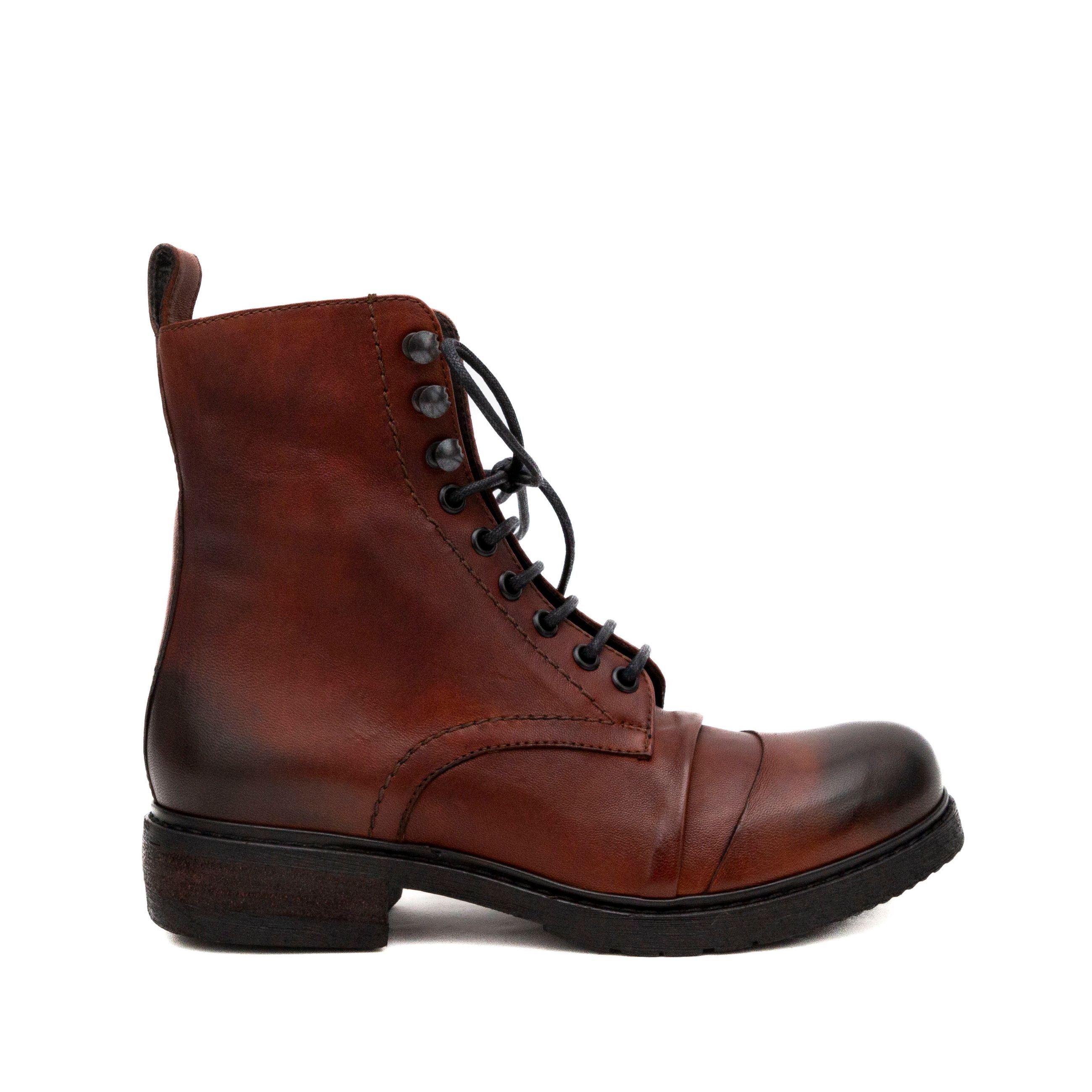 JP/DAVID Anfibi Pelle 32525/520 - Musto Calzature srl