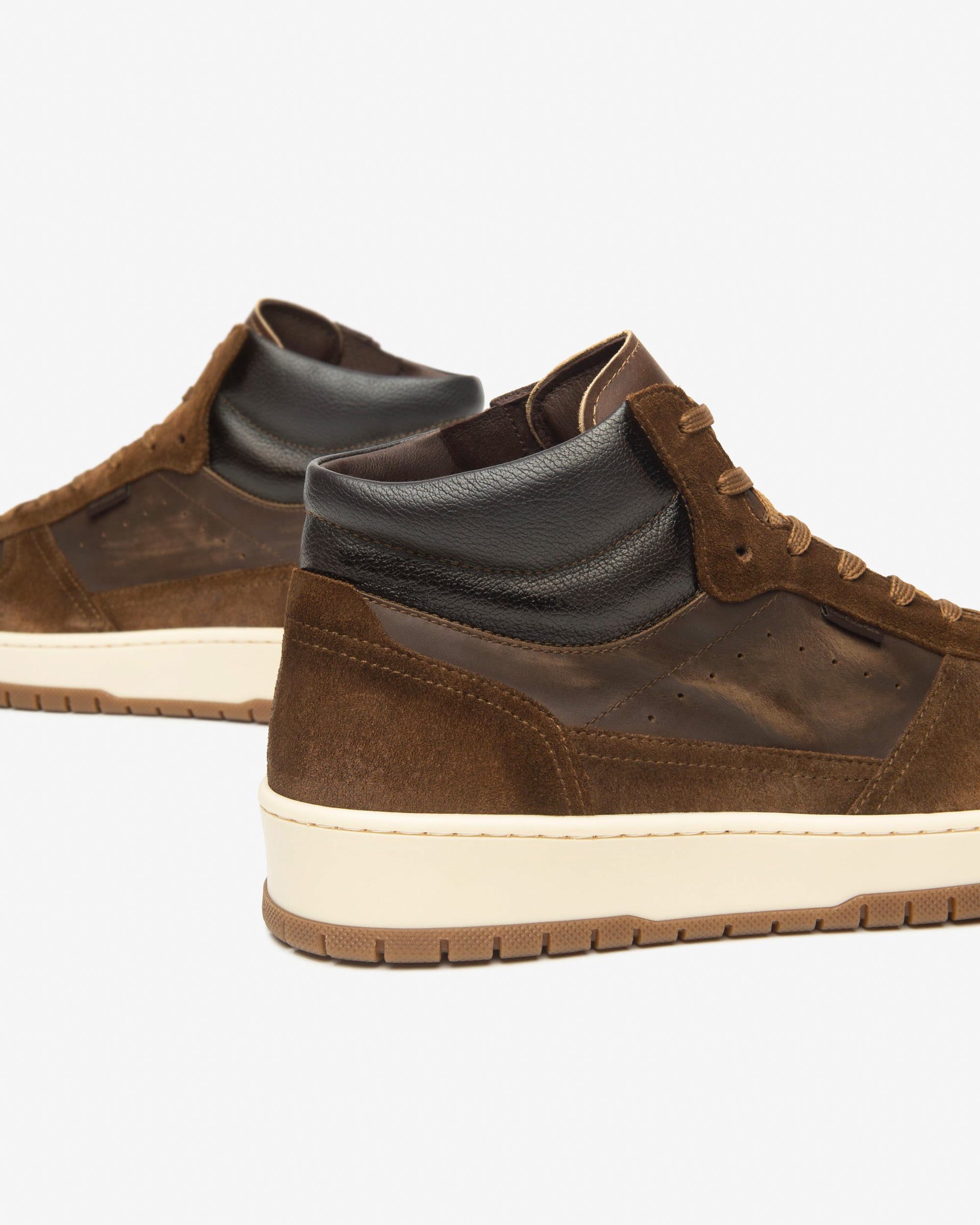 NeroGiardini Sneakers uomo in pelle e camoscio - Musto Calzature srl