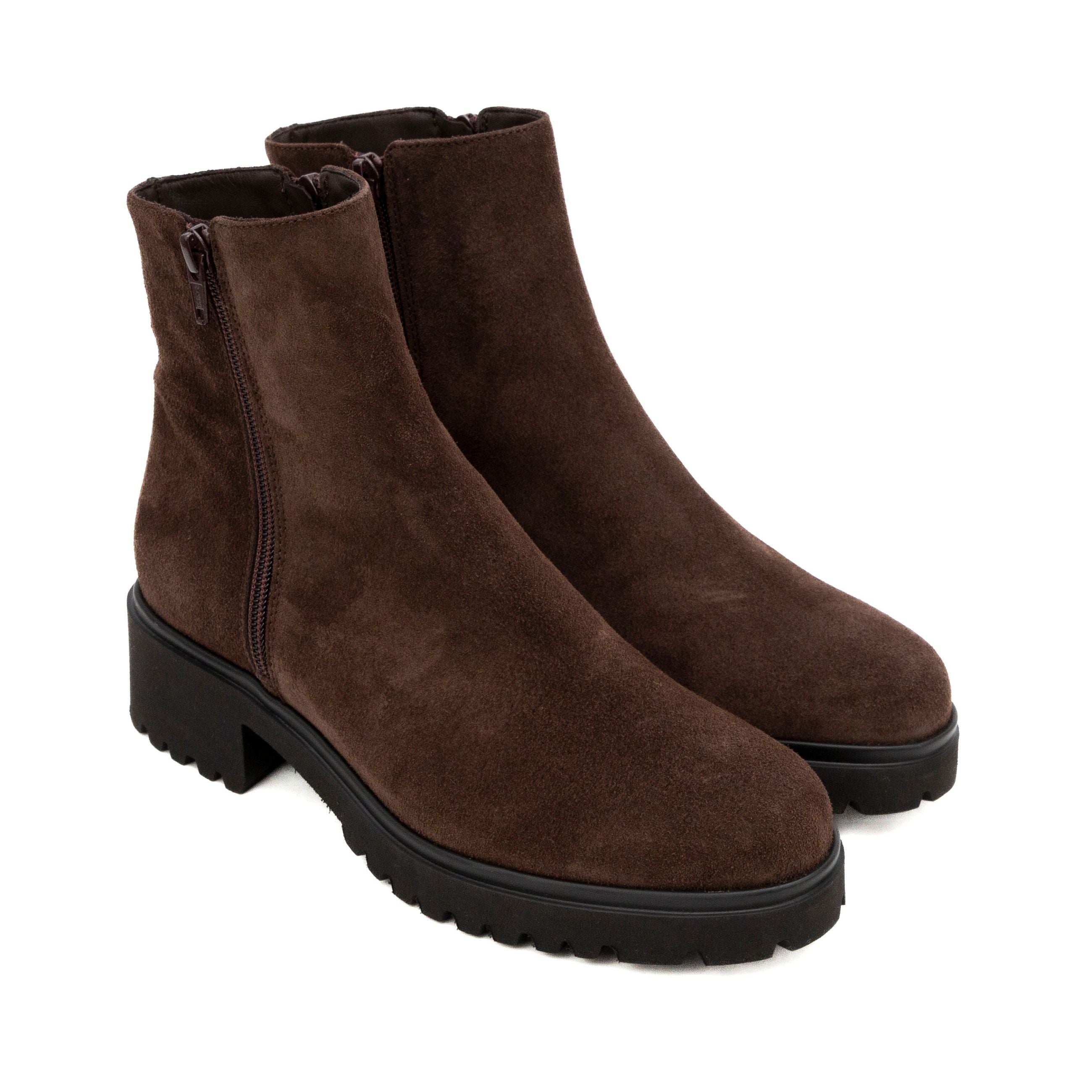 MUSTO Stivaletti Camoscio VENERE cam 10966 - Musto Calzature srl