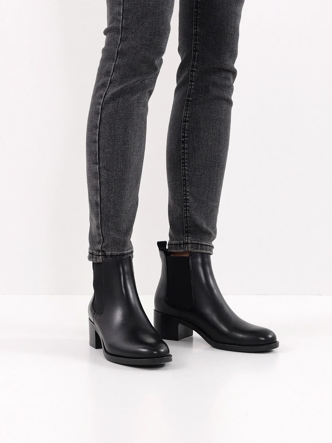 TAMARIS Stivaletti Pelle 1 - 25026 - 41 - Musto Calzature srl