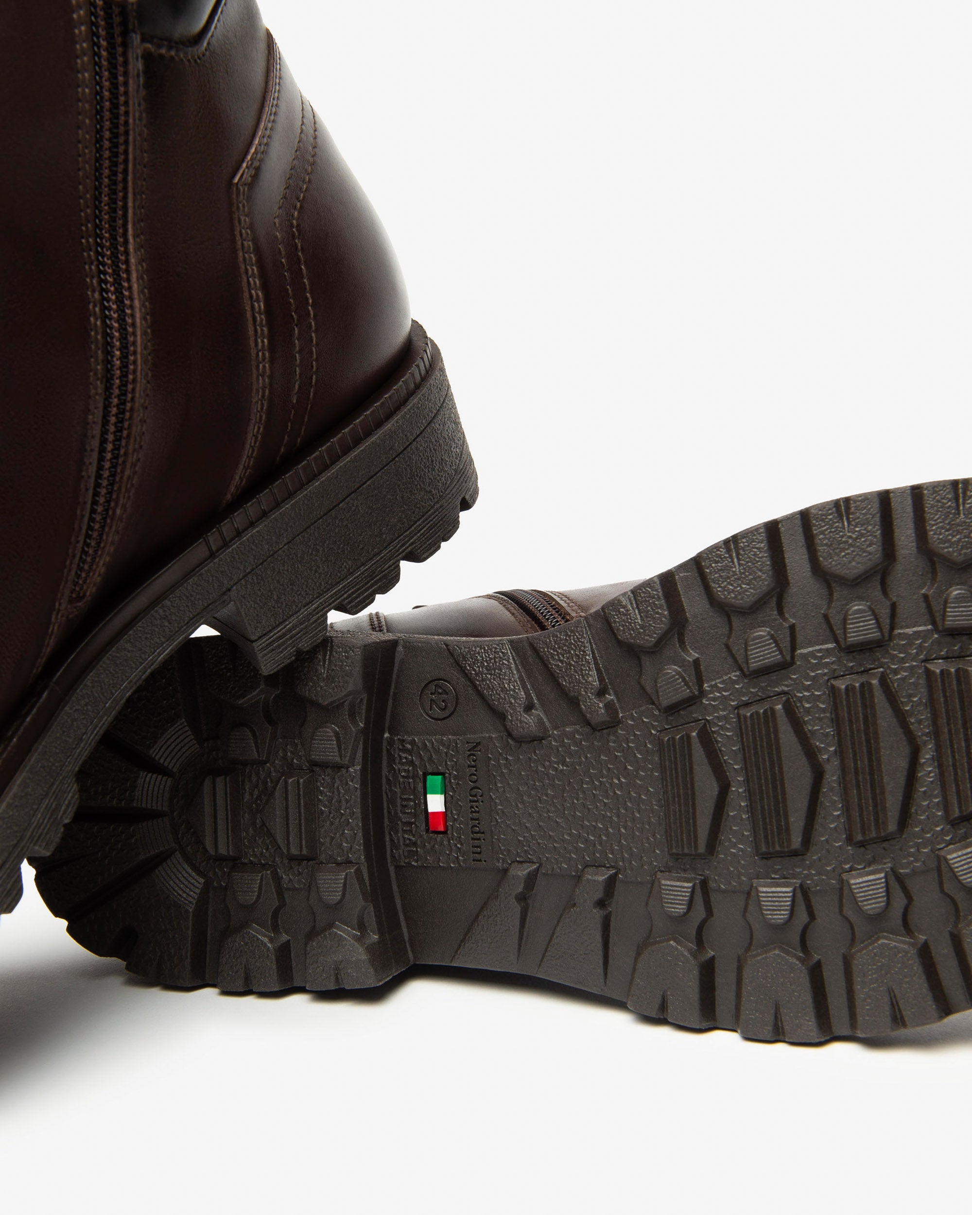 NeroGiardini: stivaletti da uomo in pelle - Musto Calzature srl