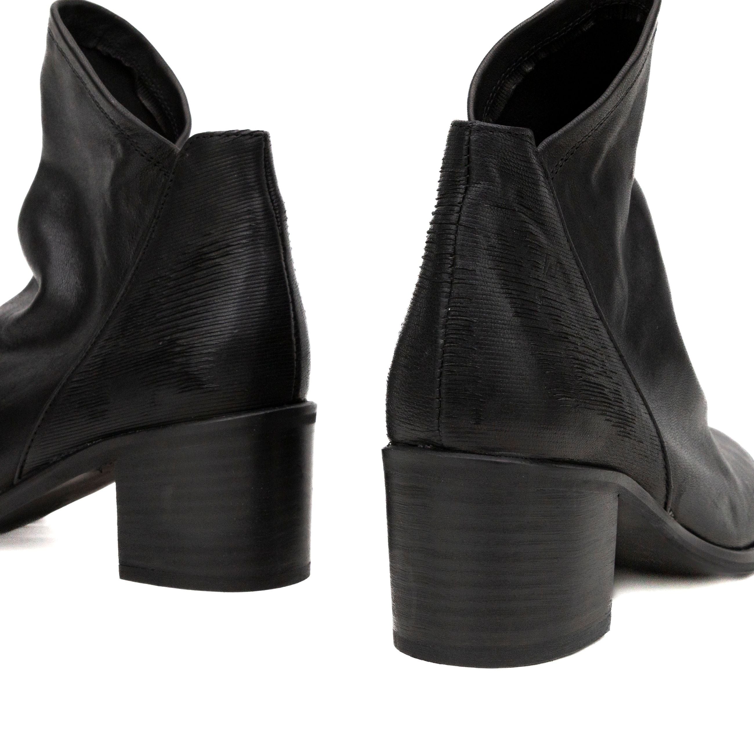 MUSTO Stivaletti Pelle AURUM 3301 - Musto Calzature srl