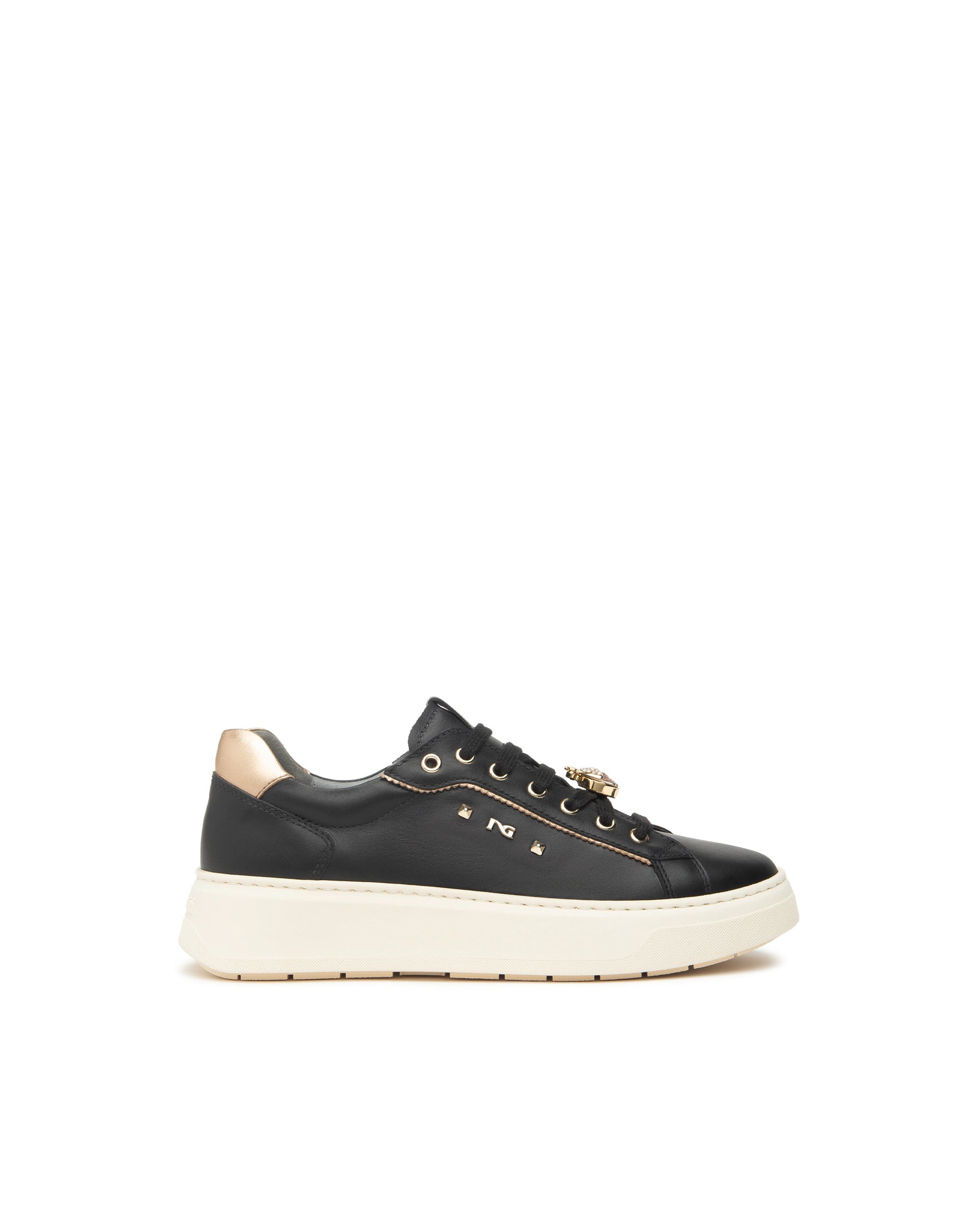 NeroGiardini sneakers da donna in pelle con dettaglio charm - Musto Calzature srl