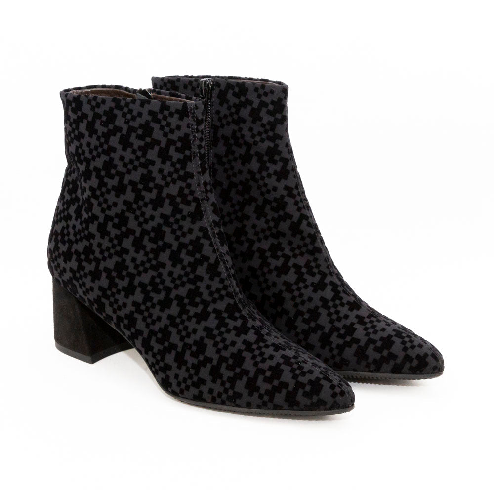 BRUNATE Stivaletti camoscio+tessuto 58443 - Musto Calzature srl