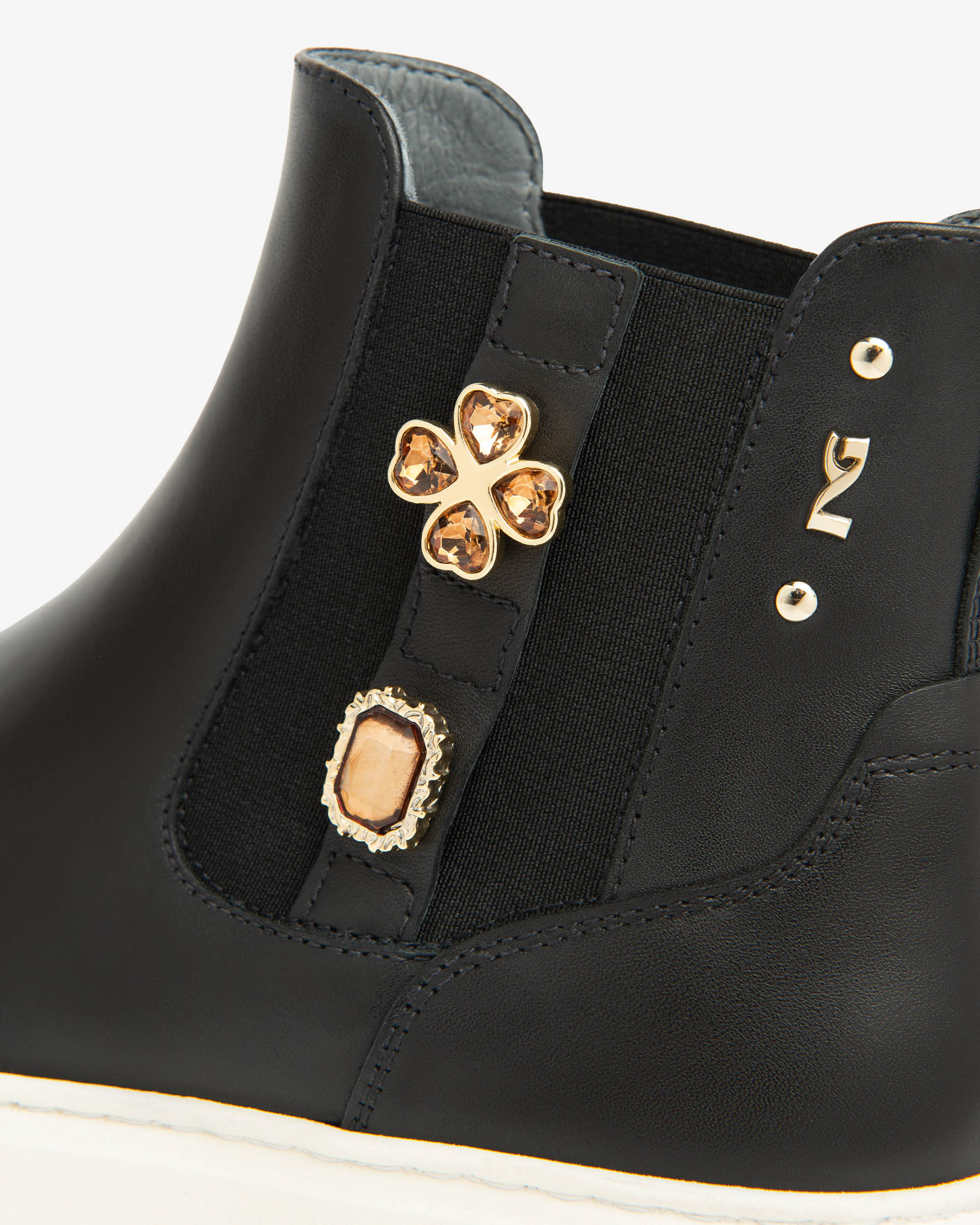 NeroGiardini stivaletti donna in pelle con charms gioiello - Musto Calzature srl