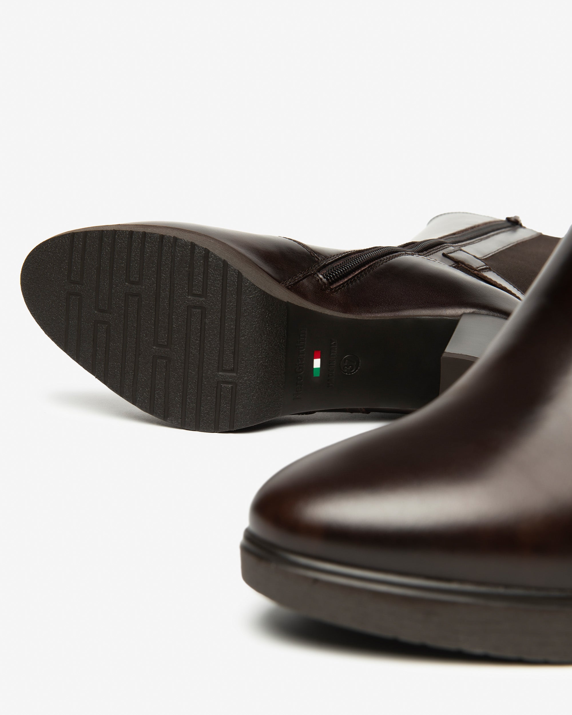 NeroGiardini stivali donna in pelle con tacco - Musto Calzature srl