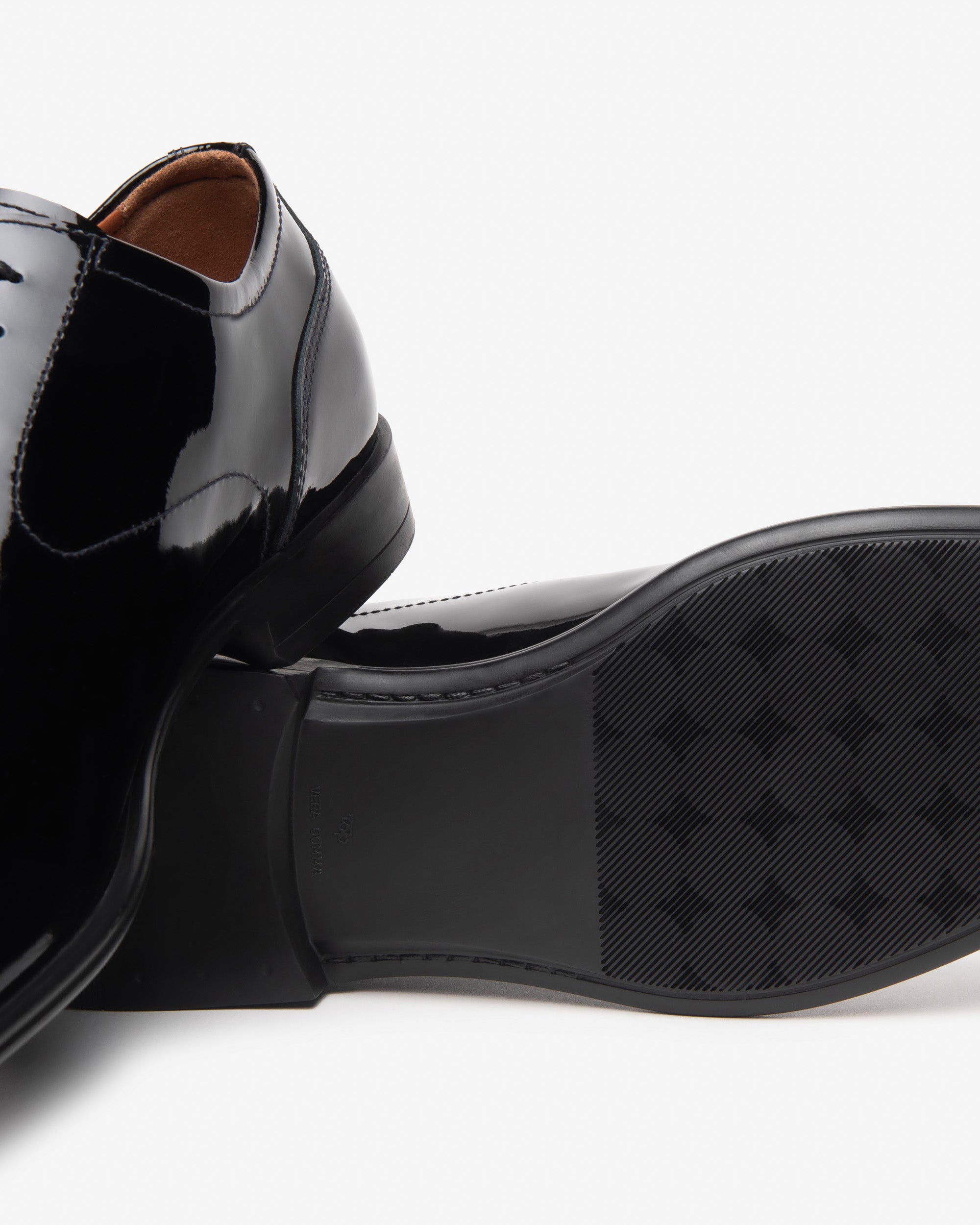 NEROGIARDINI Stringate uomo Vernice E400120UE - Musto Calzature srl