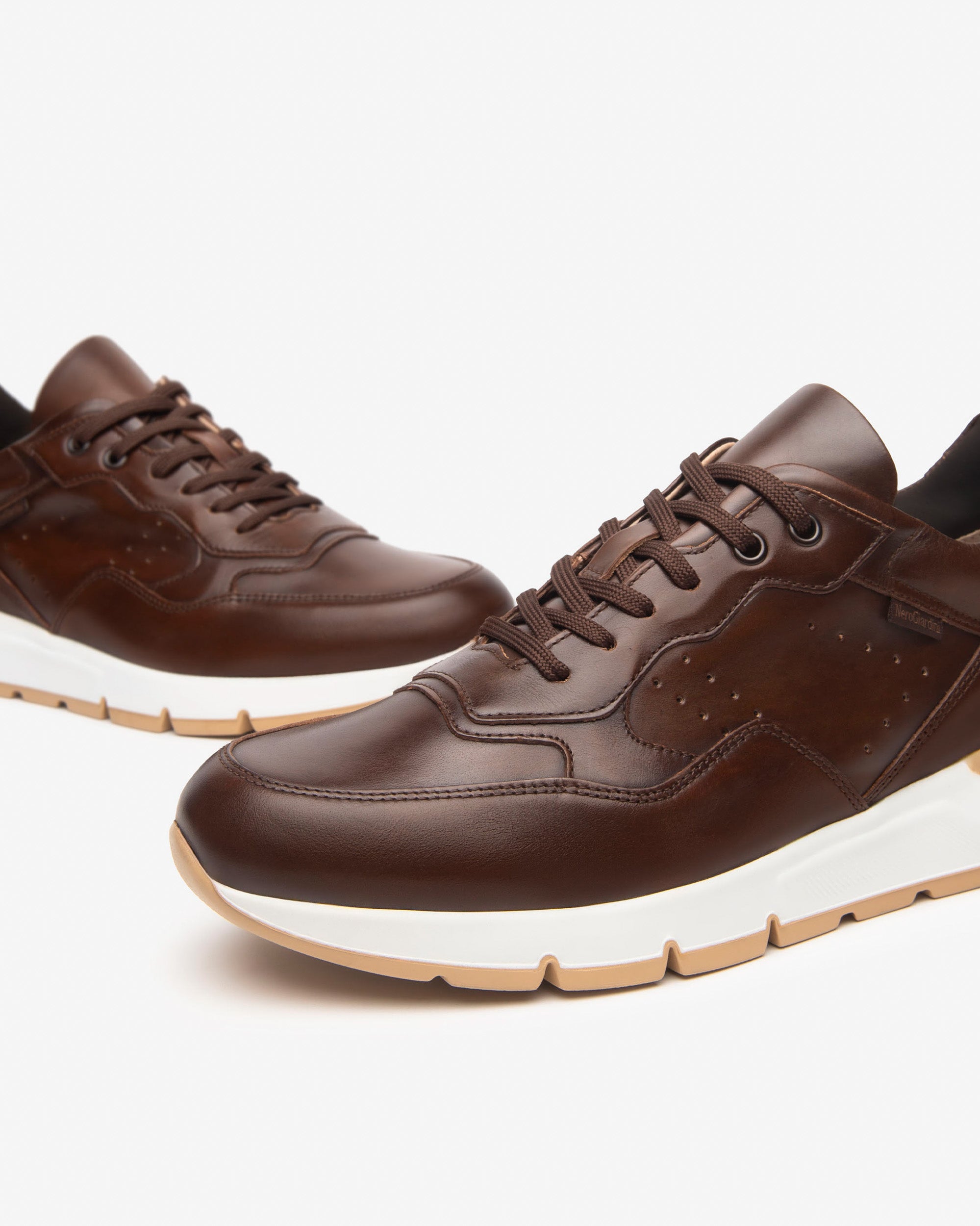 NEROGIARDINI sneakers uomo in pelle - Musto Calzature srl