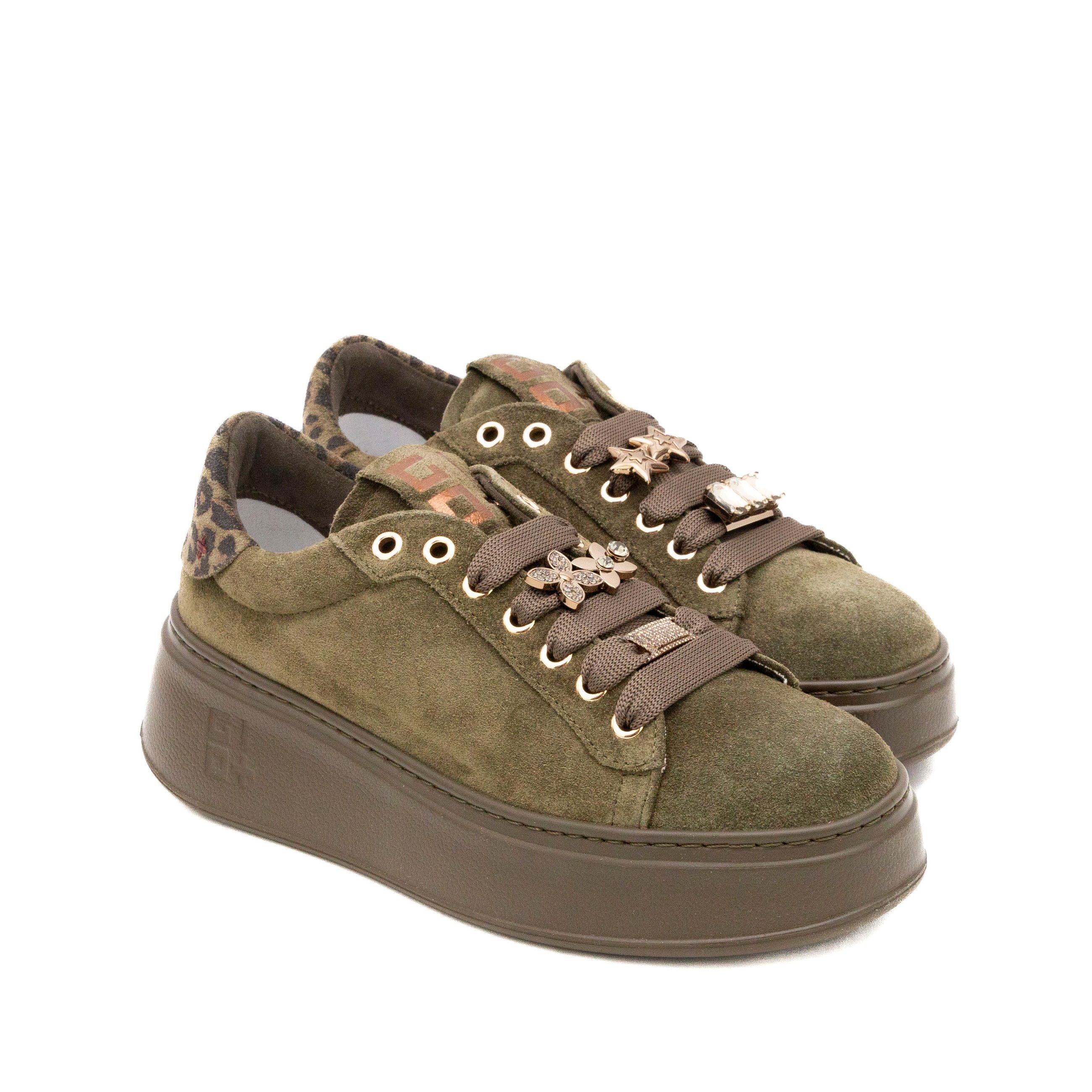 GIO + Sneakers Camoscio PIA 402A - Musto Calzature srl