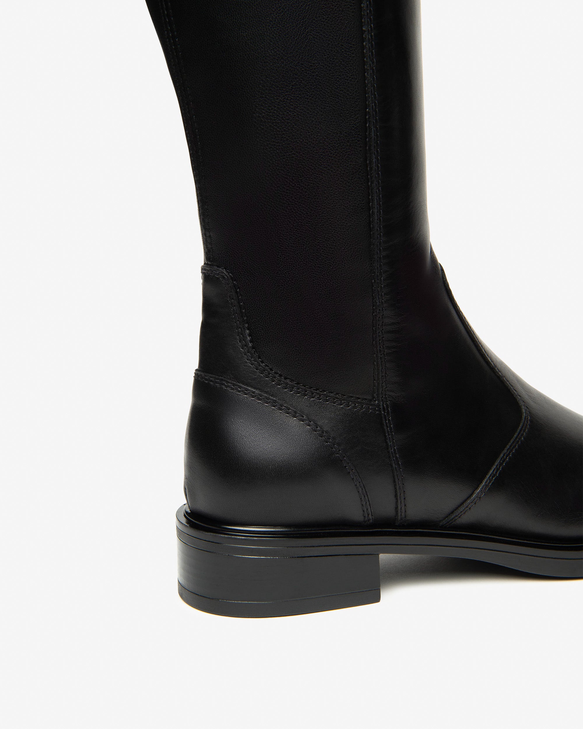 NeroGiardini Stivali da donna in pelle sopra il ginocchio - Musto Calzature srl