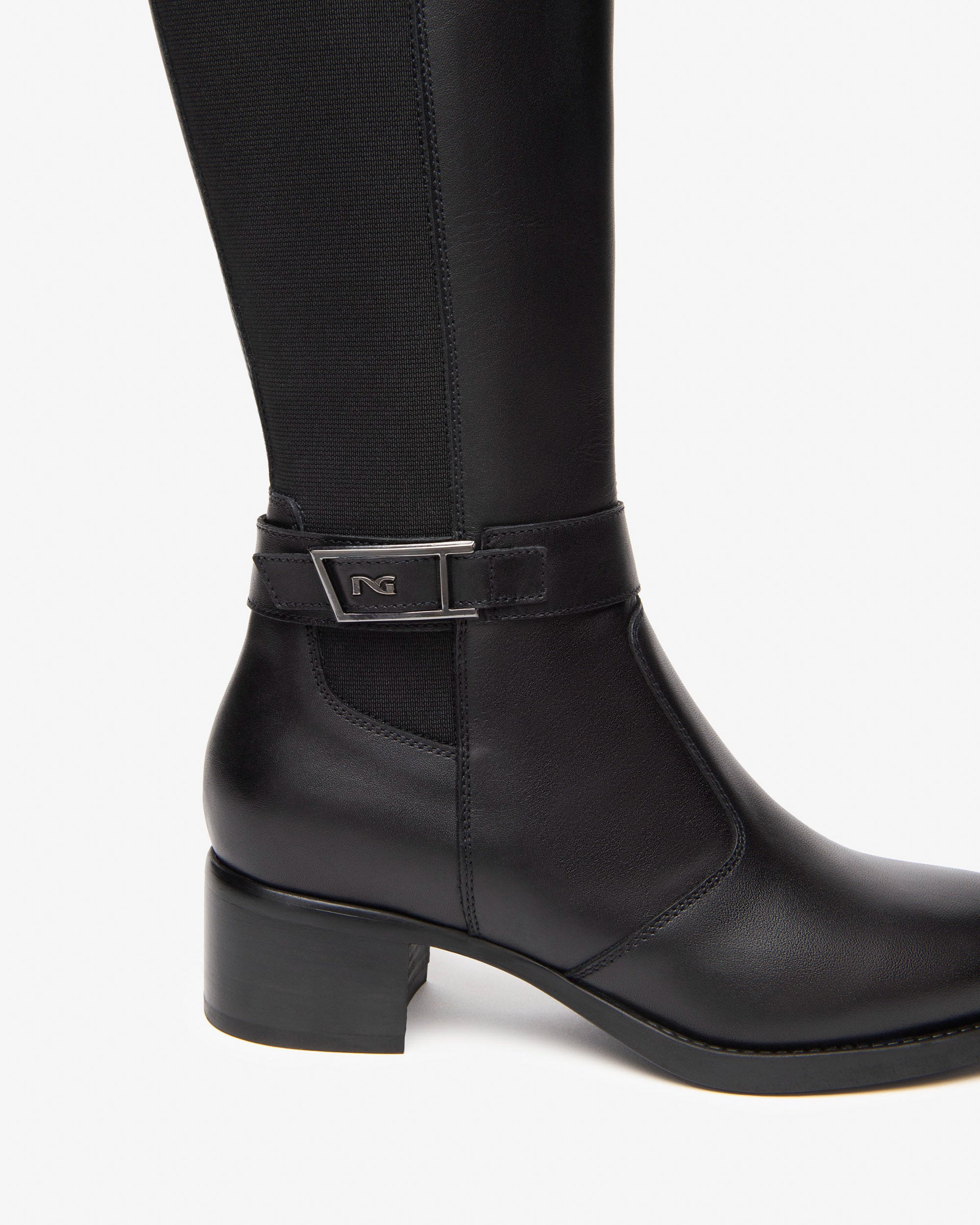 NeroGiardini Stivali donna in pelle con banda elastica - Musto Calzature srl