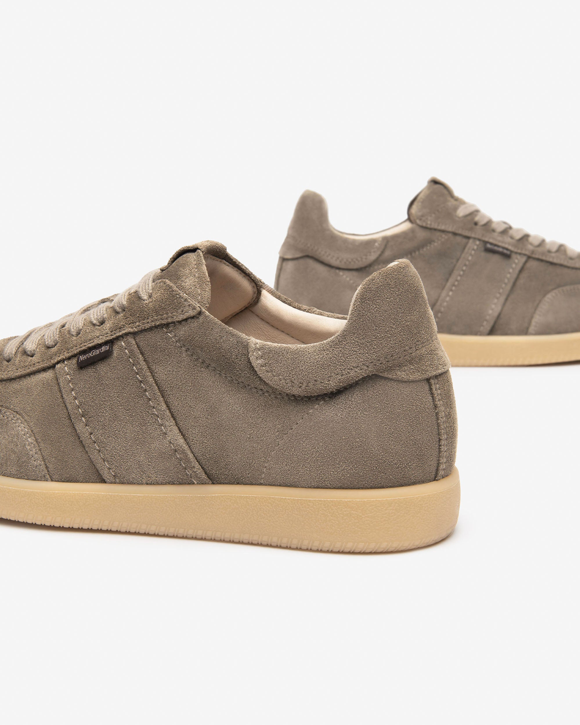 NEROGIARDINI Sneakers uomo Pelle E500685U - Musto Calzature srl