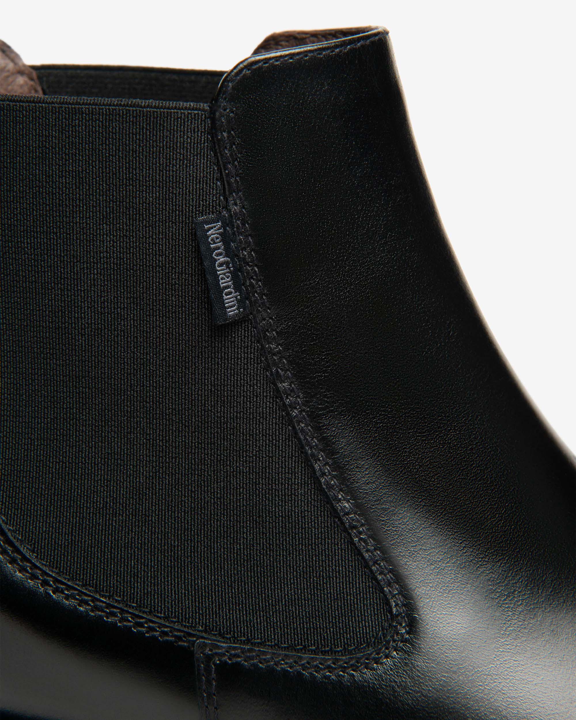 NeroGiardini Stivaletti da donna in pelle - Musto Calzature srl