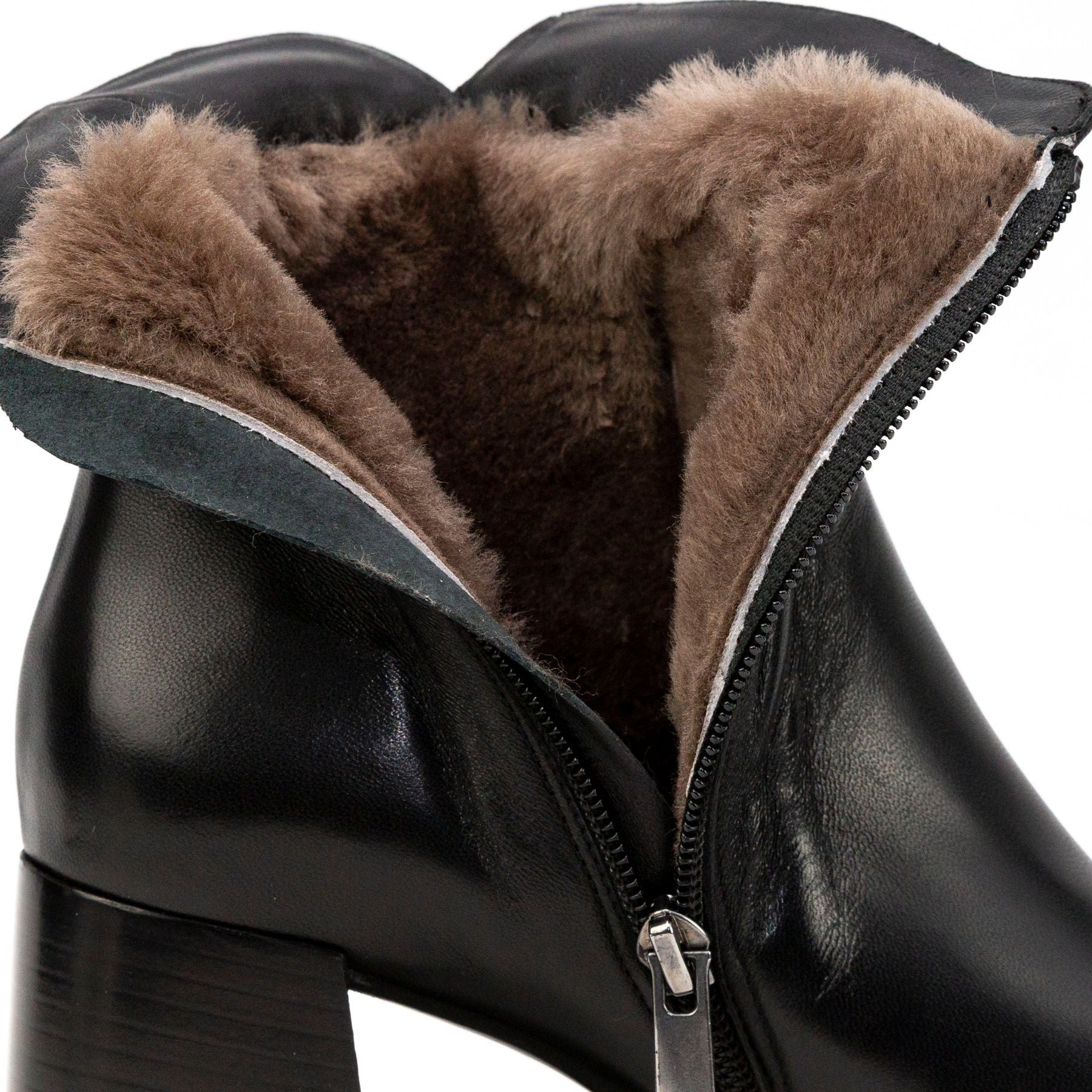 MUSTO Stivaletti NAPPA HUG DT586M - Musto Calzature srl