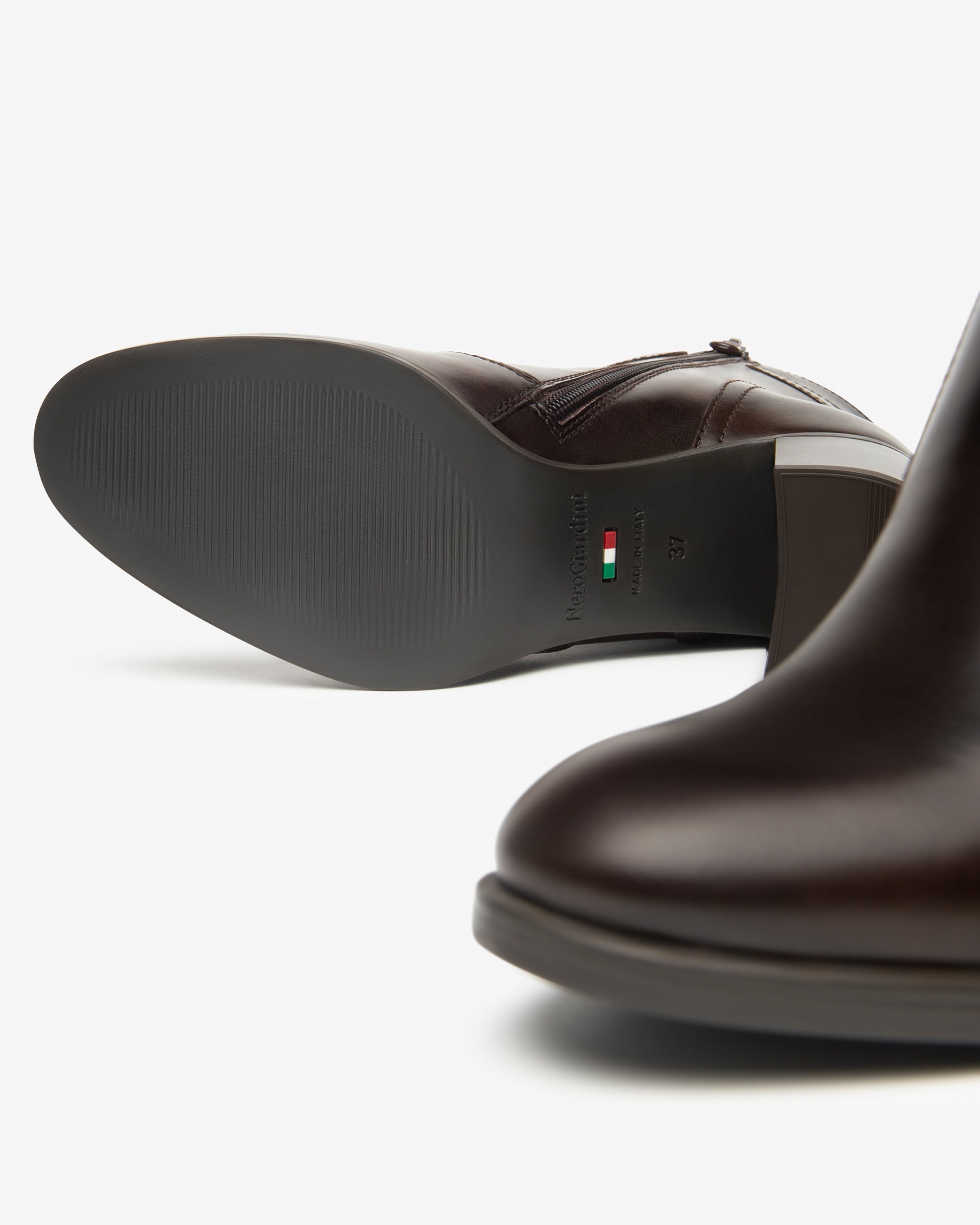 NeroGiardini Stivaletti donna in pelle con tacco alto - Musto Calzature srl