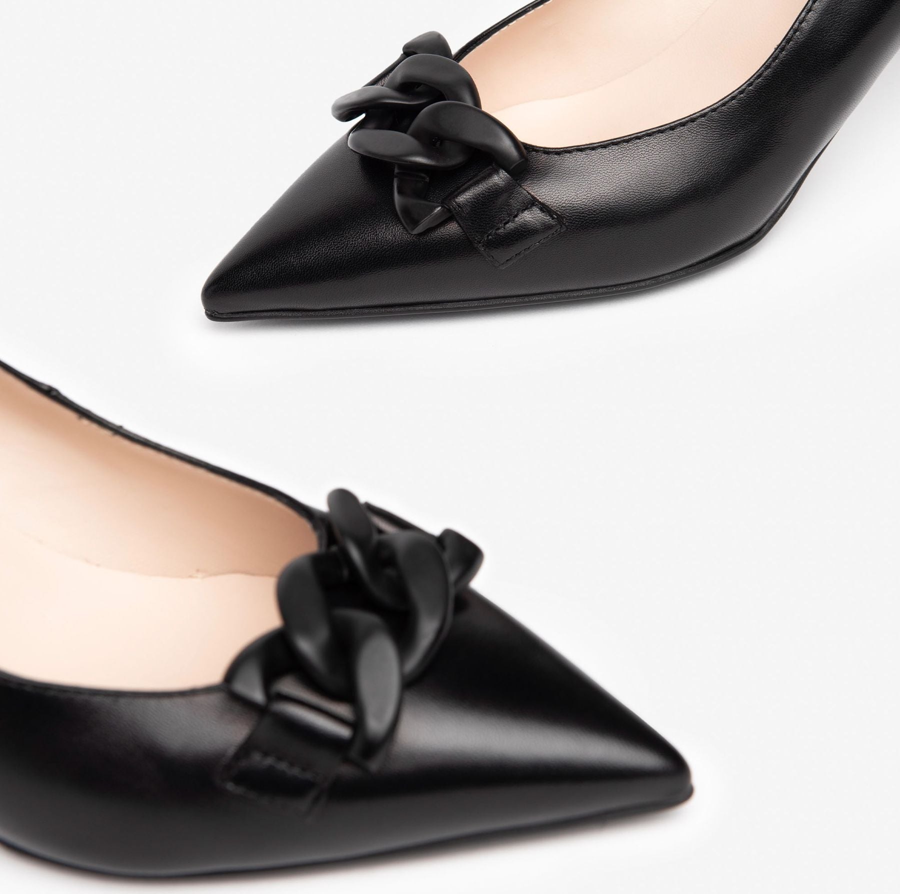 NEROGIARDINI Decolletè tacco basso NAPPA I205584DE - Musto Calzature srl