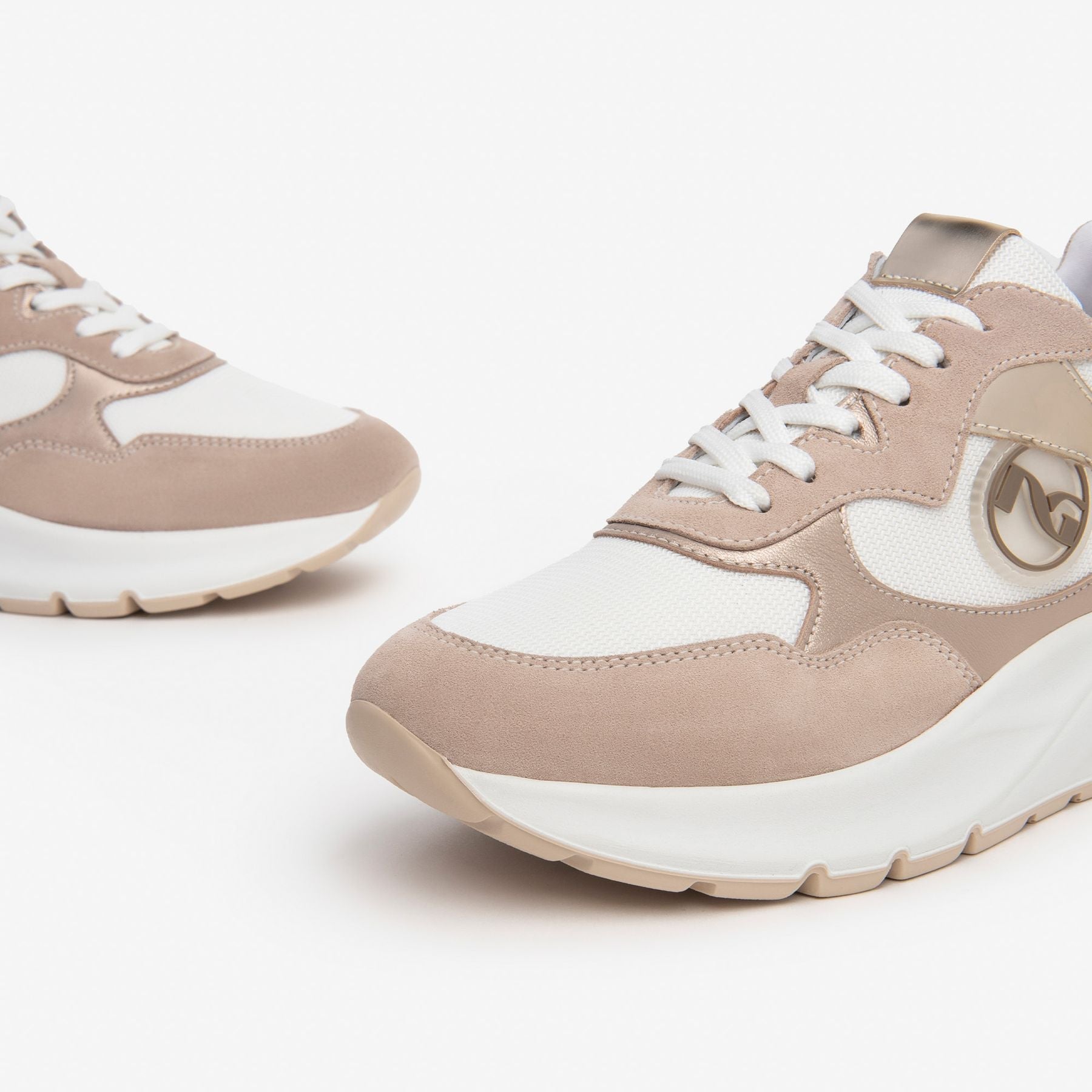 NEROGIARDINI Sneakers Camoscio E409858D - Musto Calzature srl