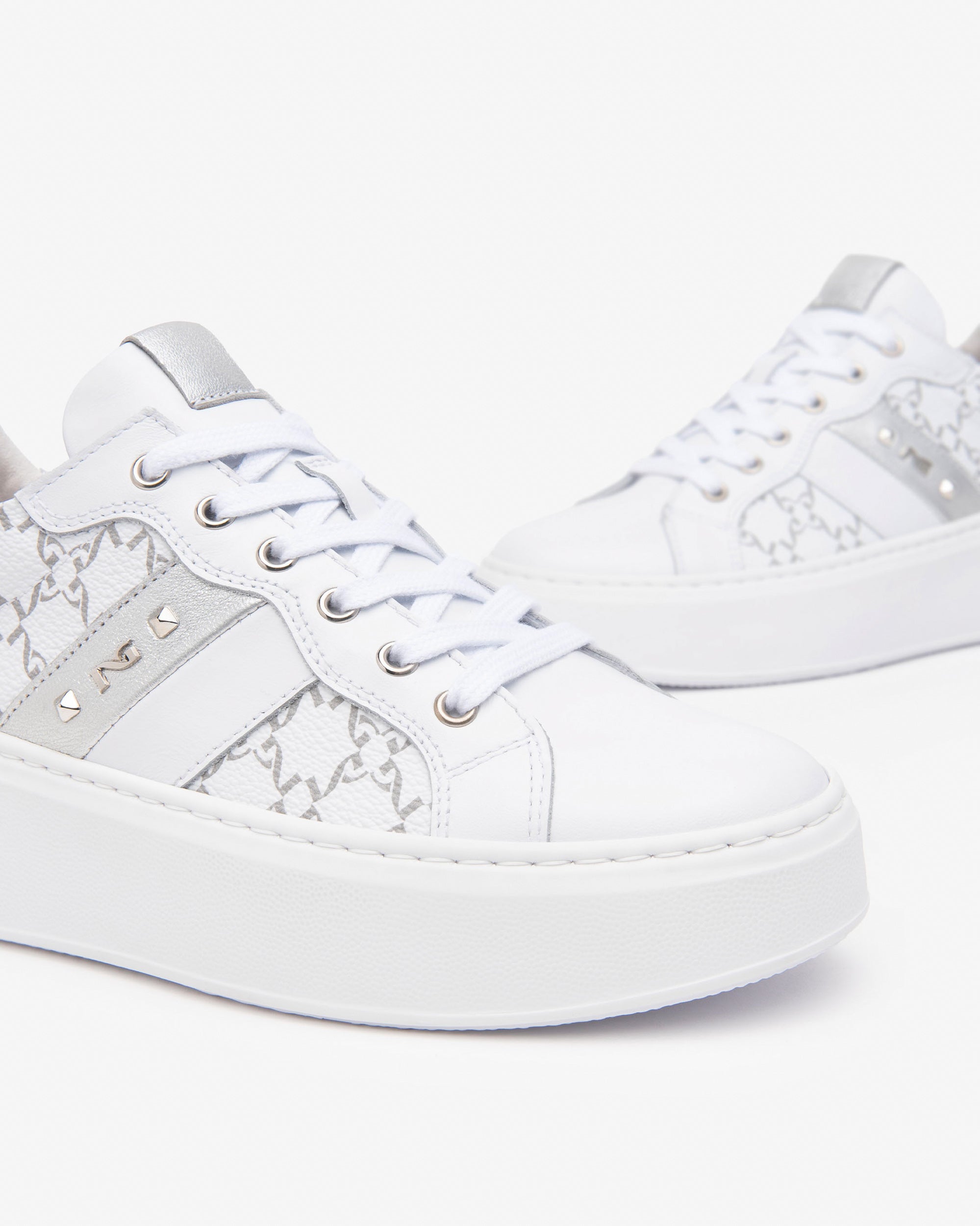 NEROGIARDINI Sneakers Pelle E513080D - Musto Calzature srl