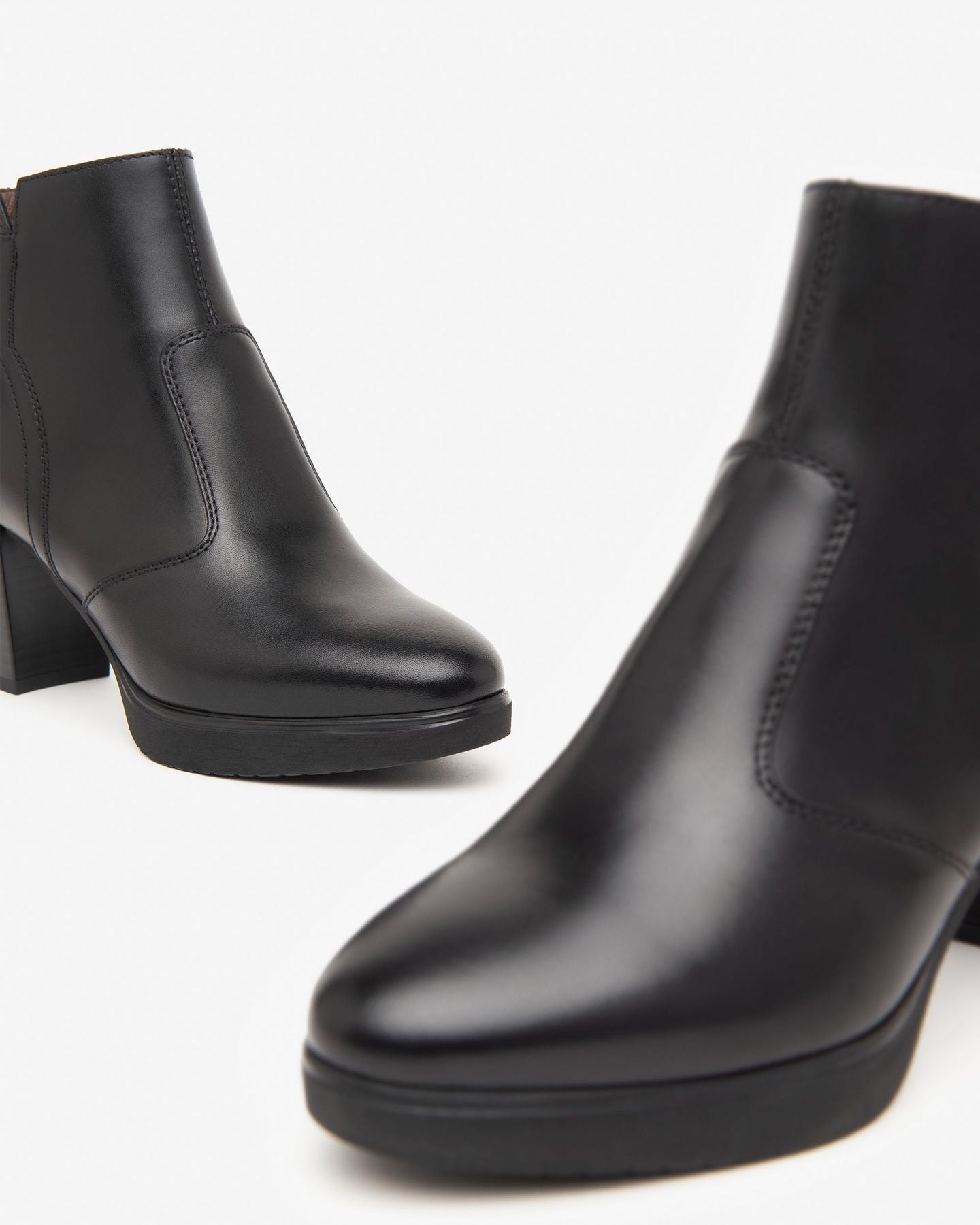 NEROGIARDINI Stivaletti Pelle I411200D - Musto Calzature srl