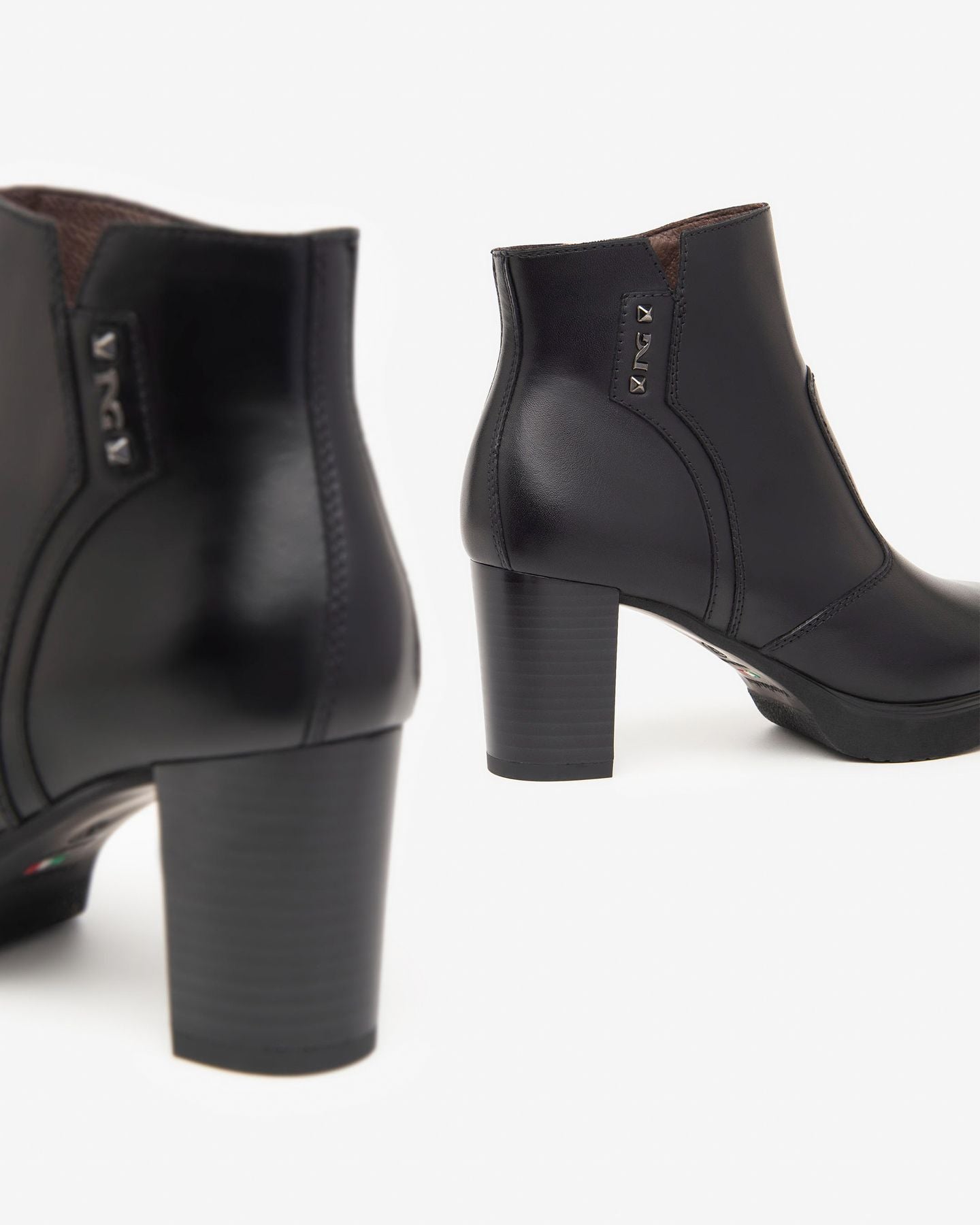 NEROGIARDINI Stivaletti Pelle I411200D - Musto Calzature srl