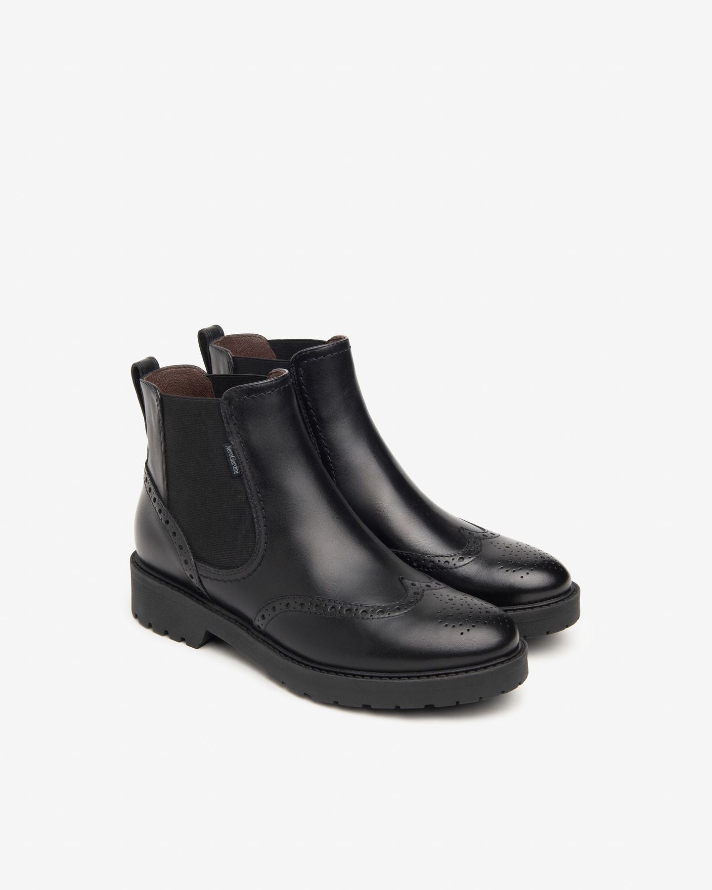 Stivaletti NeroGiardini. L'Eccellenza Made in Italy. I411452D