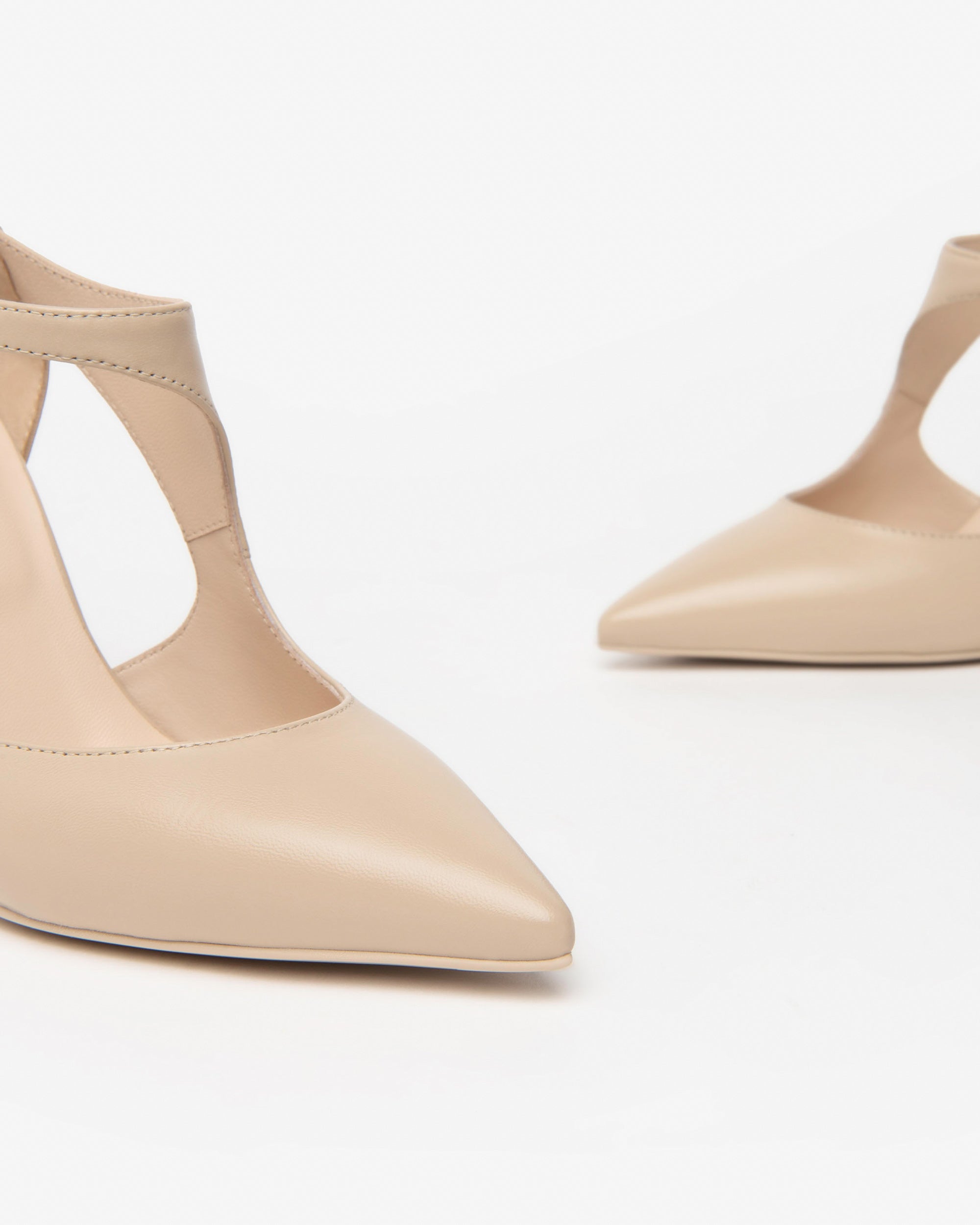 NeroGiardini Décolleté in pelle con cinturino - Musto Calzature srl