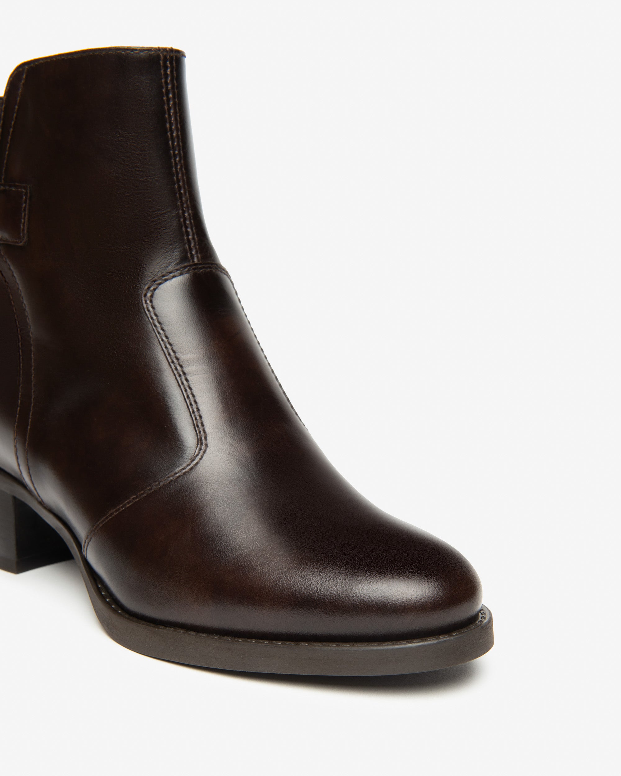 NeroGiardini stivaletti da donna in pelle con tacco medio - Musto Calzature srl