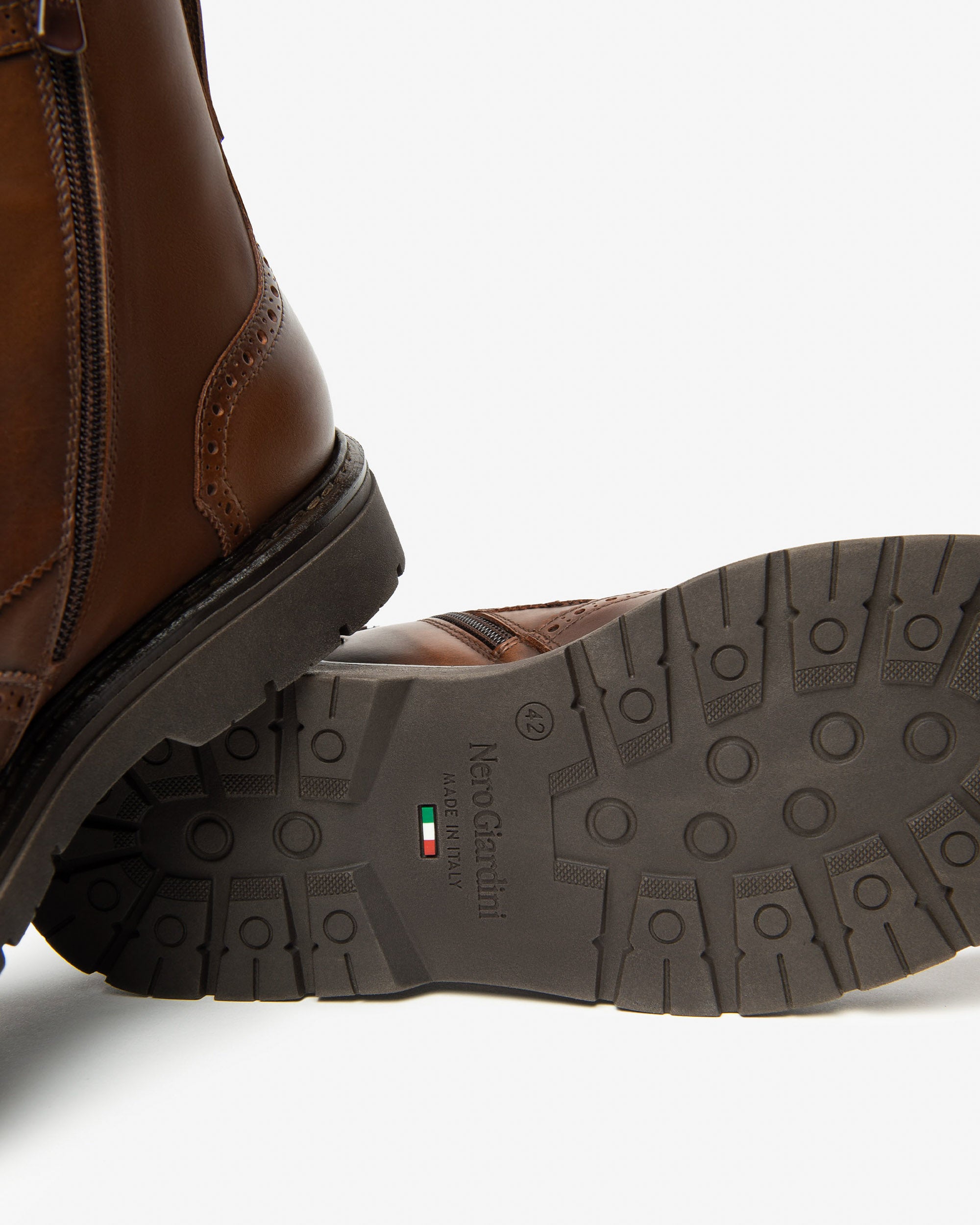 NeroGiardini Anfibi uomo in pelle - Musto Calzature srl