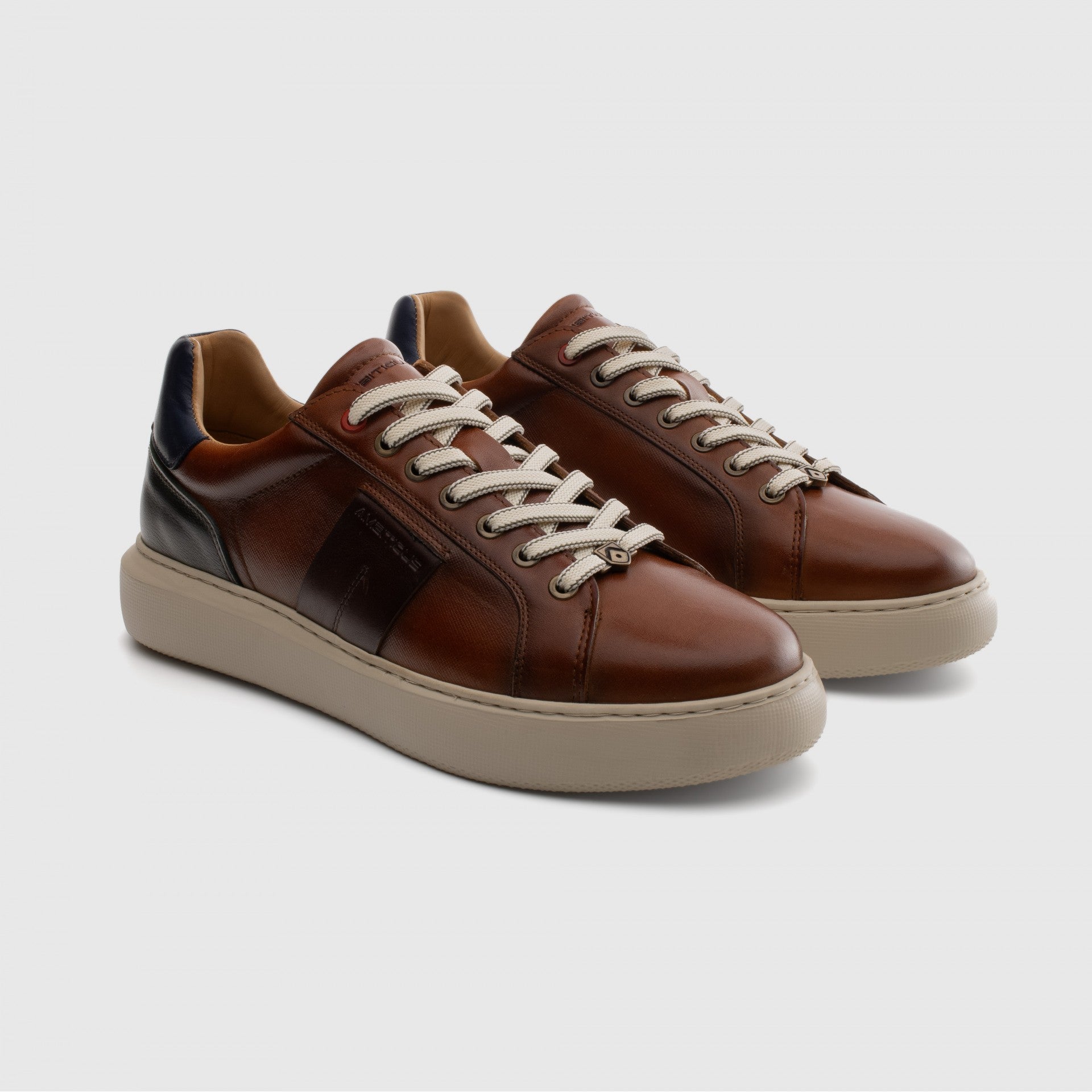 AMBITIOUS Sneakers uomo Pelle ECLIPSE 12455A - Musto Calzature srl