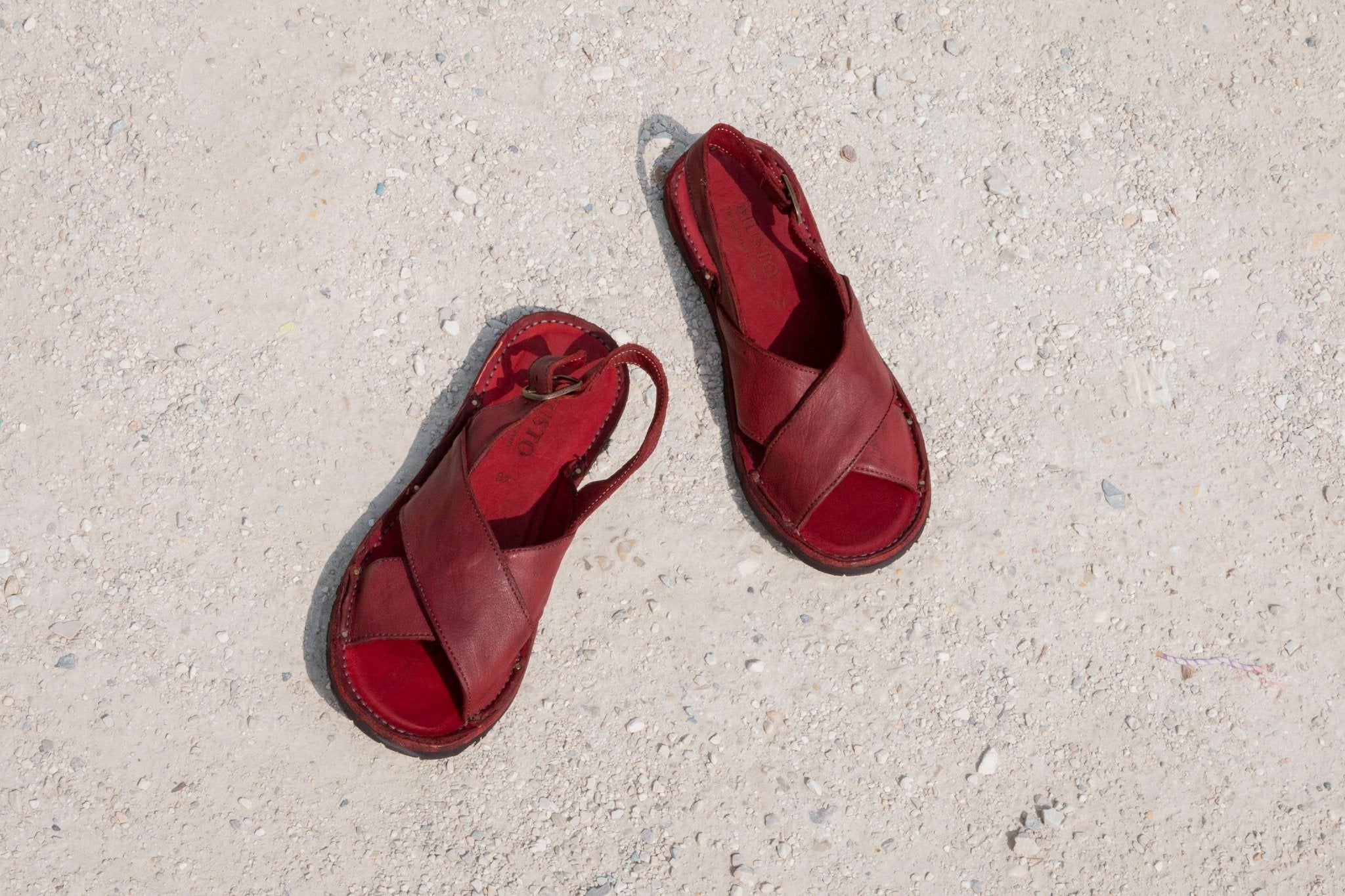 Sandali Flat Donna: i modelli che renderanno perfetta la tua estate 2026 - Musto Calzature srl