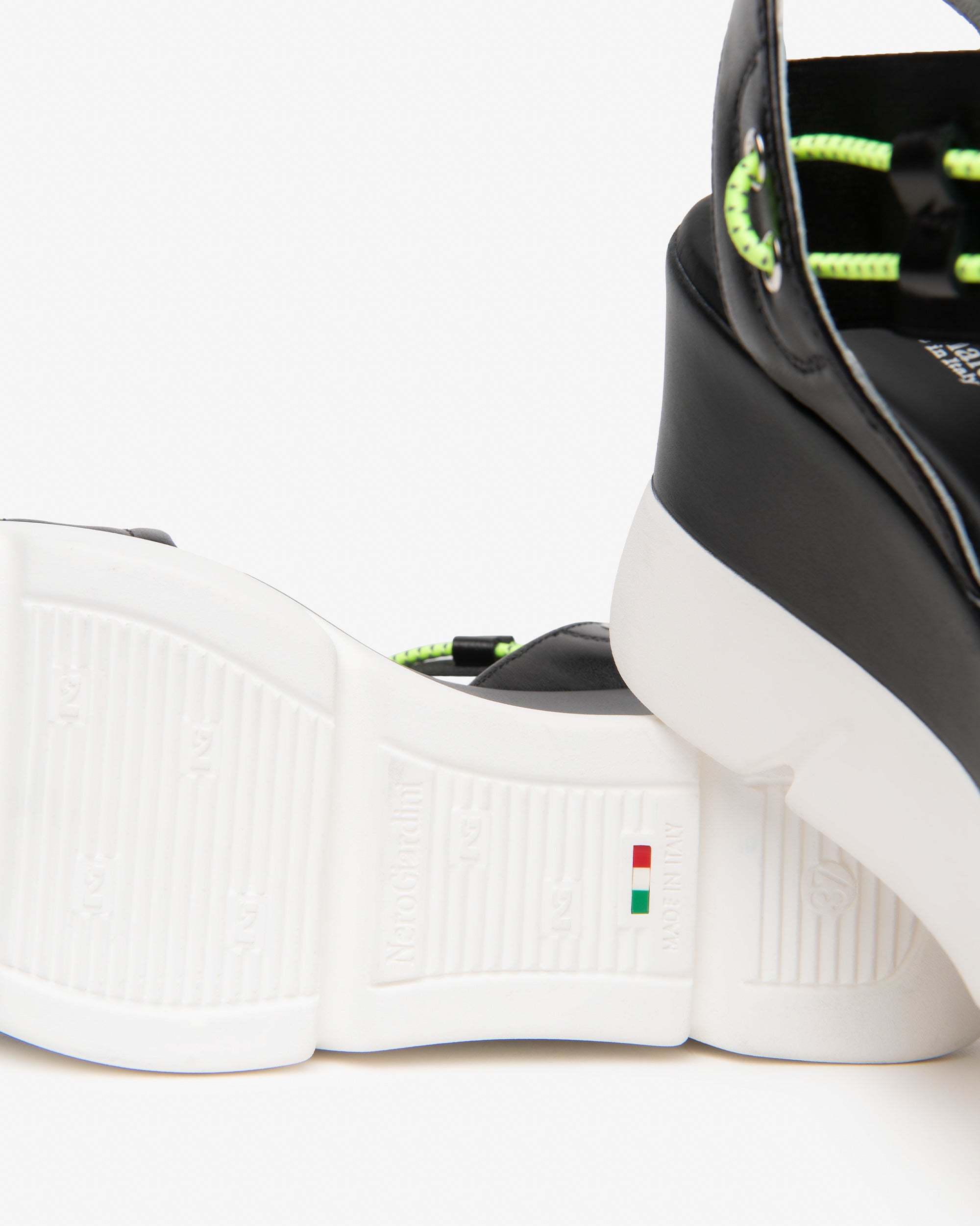 NEROGIARDINI Zeppe e platforms Pelle E616063D - Musto Calzature srl