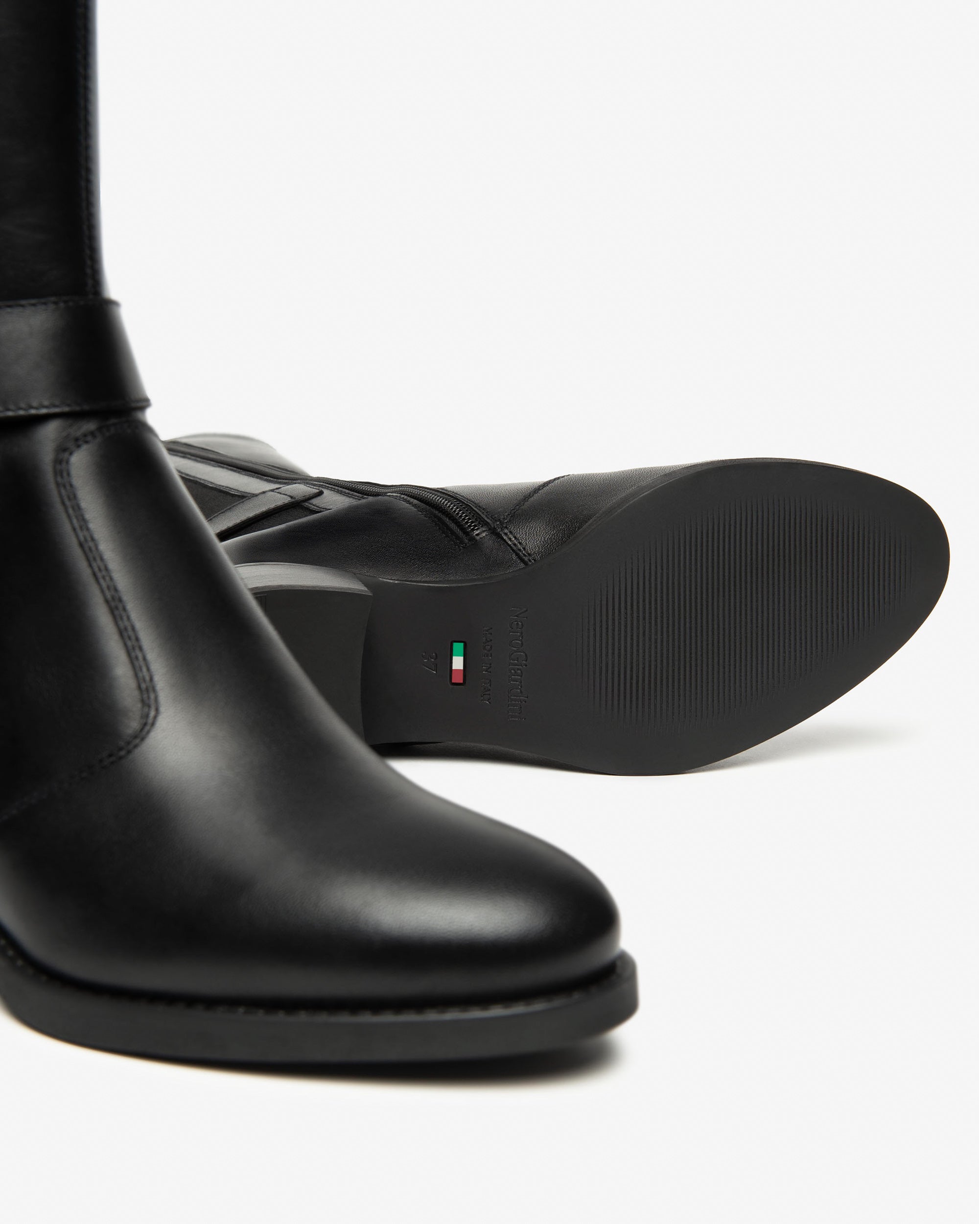 Stivali NeroGiardini | Comfort DryGo!® e Stile Italiano I514643D