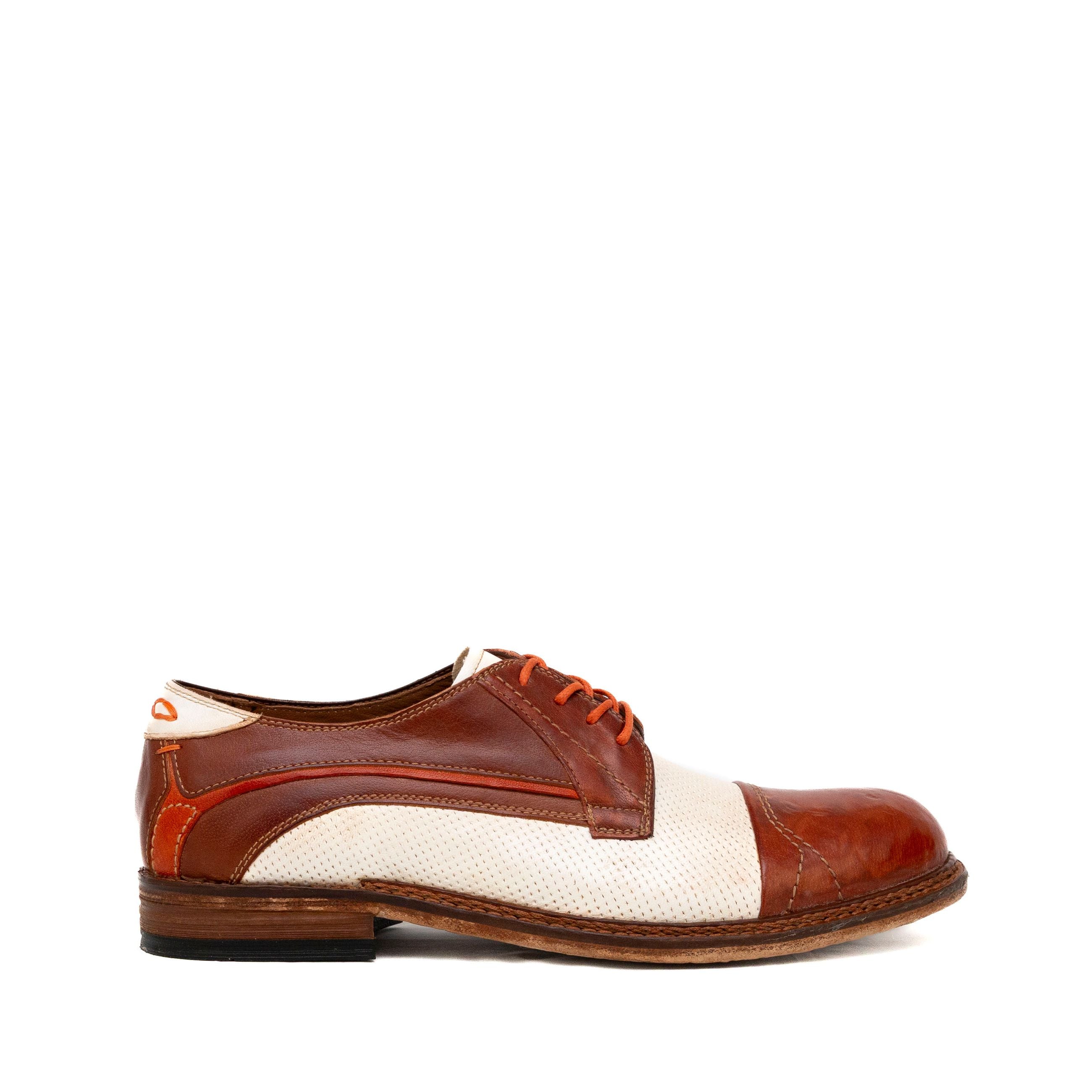 LORENZI Stringate uomo PELLE ANTICATA 17583 - Musto Calzature srl
