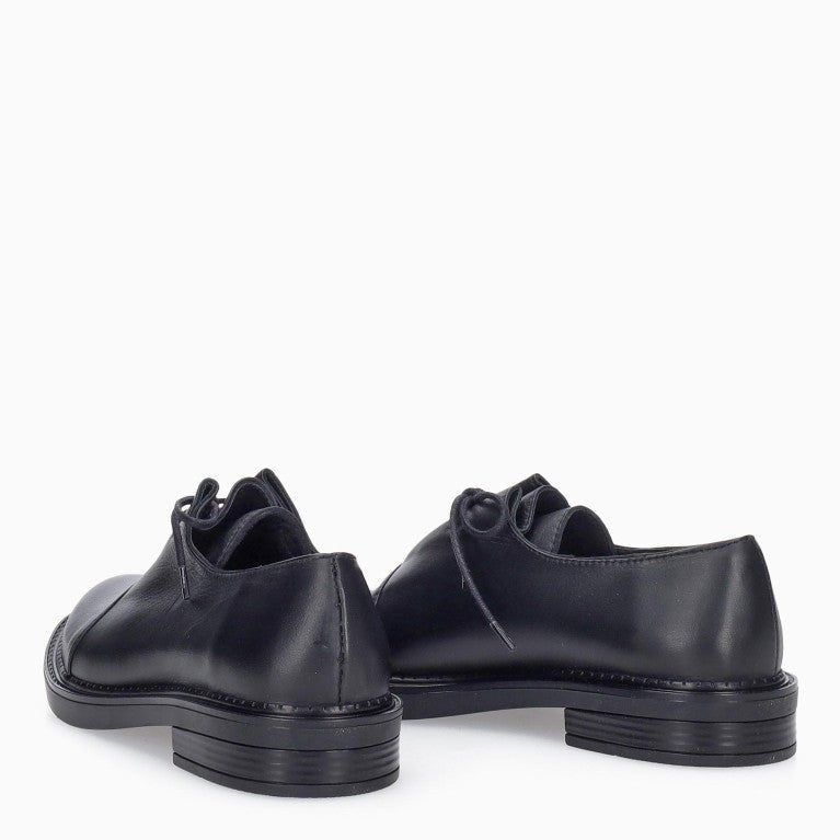 BUENO Stringate Pelle F2600 - Musto Calzature srl