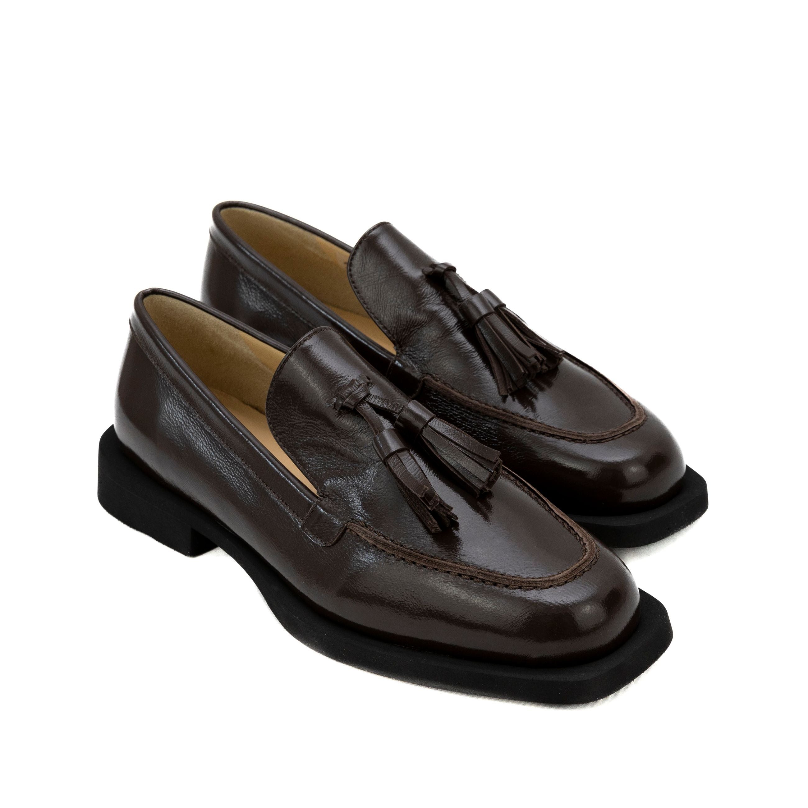 BRUNATE Mocassini da donna in pelle con nappine - Musto Calzature srl